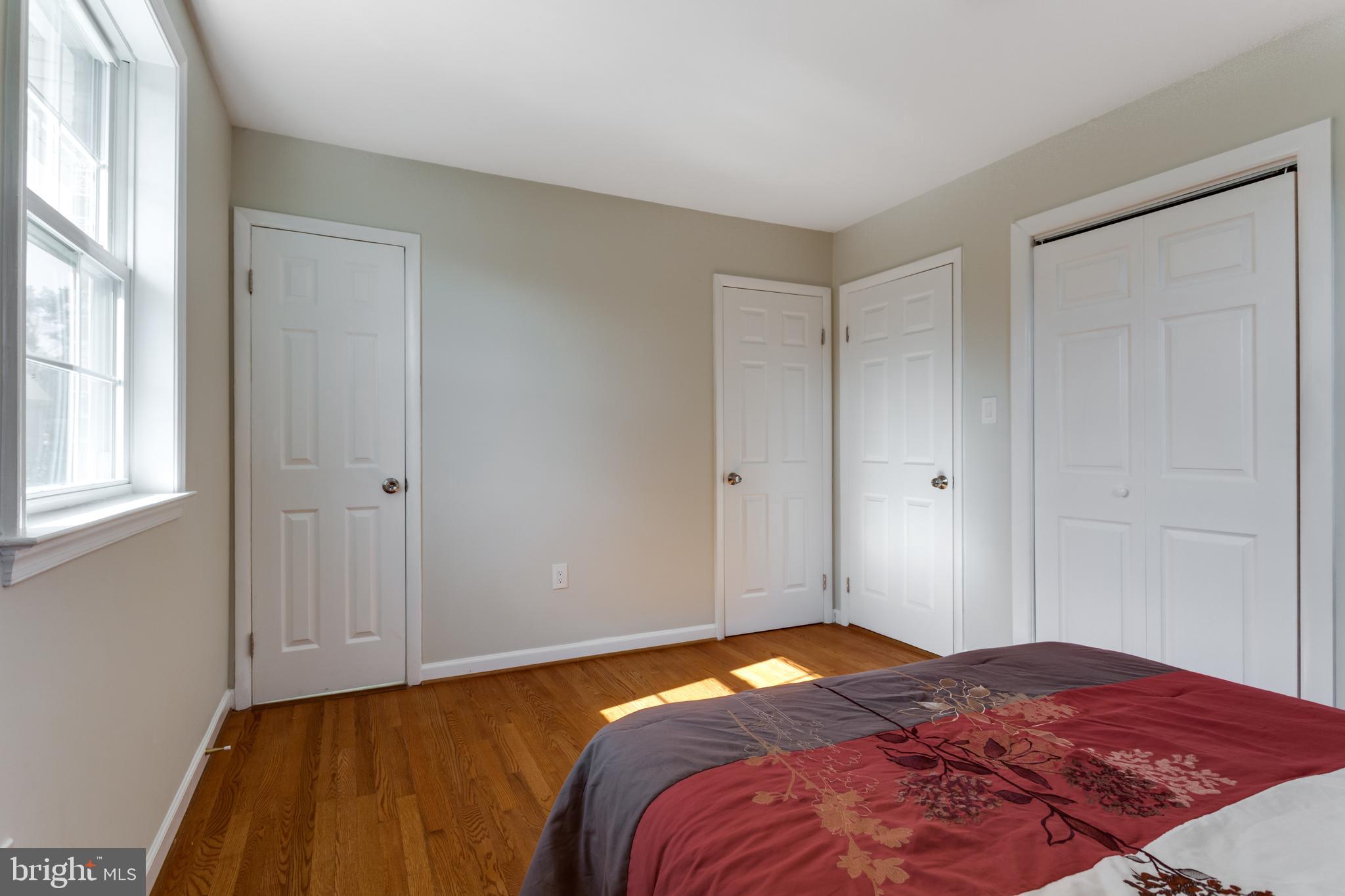 MANSFIELD MANOR - Residential