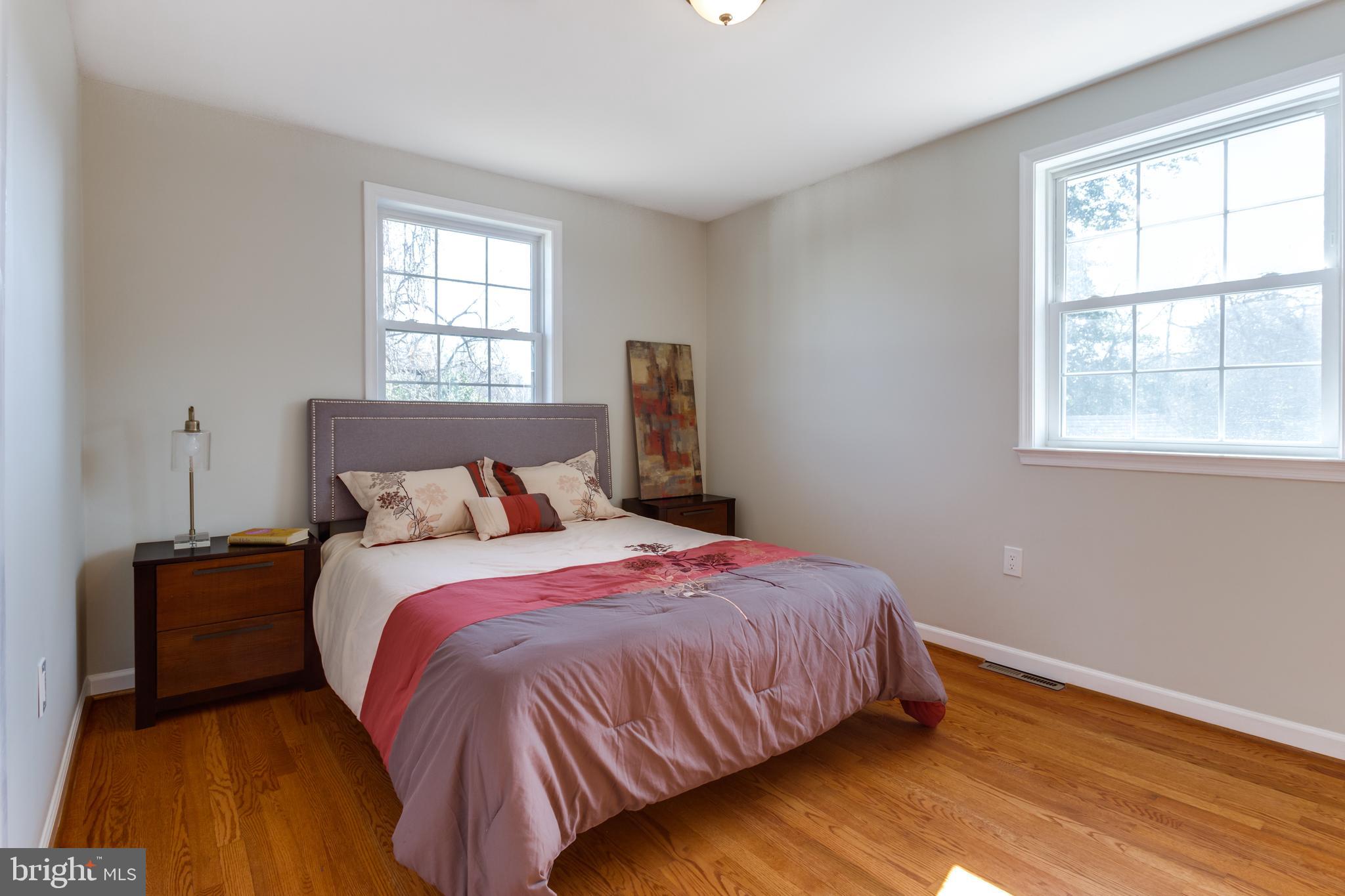 MANSFIELD MANOR - Residential