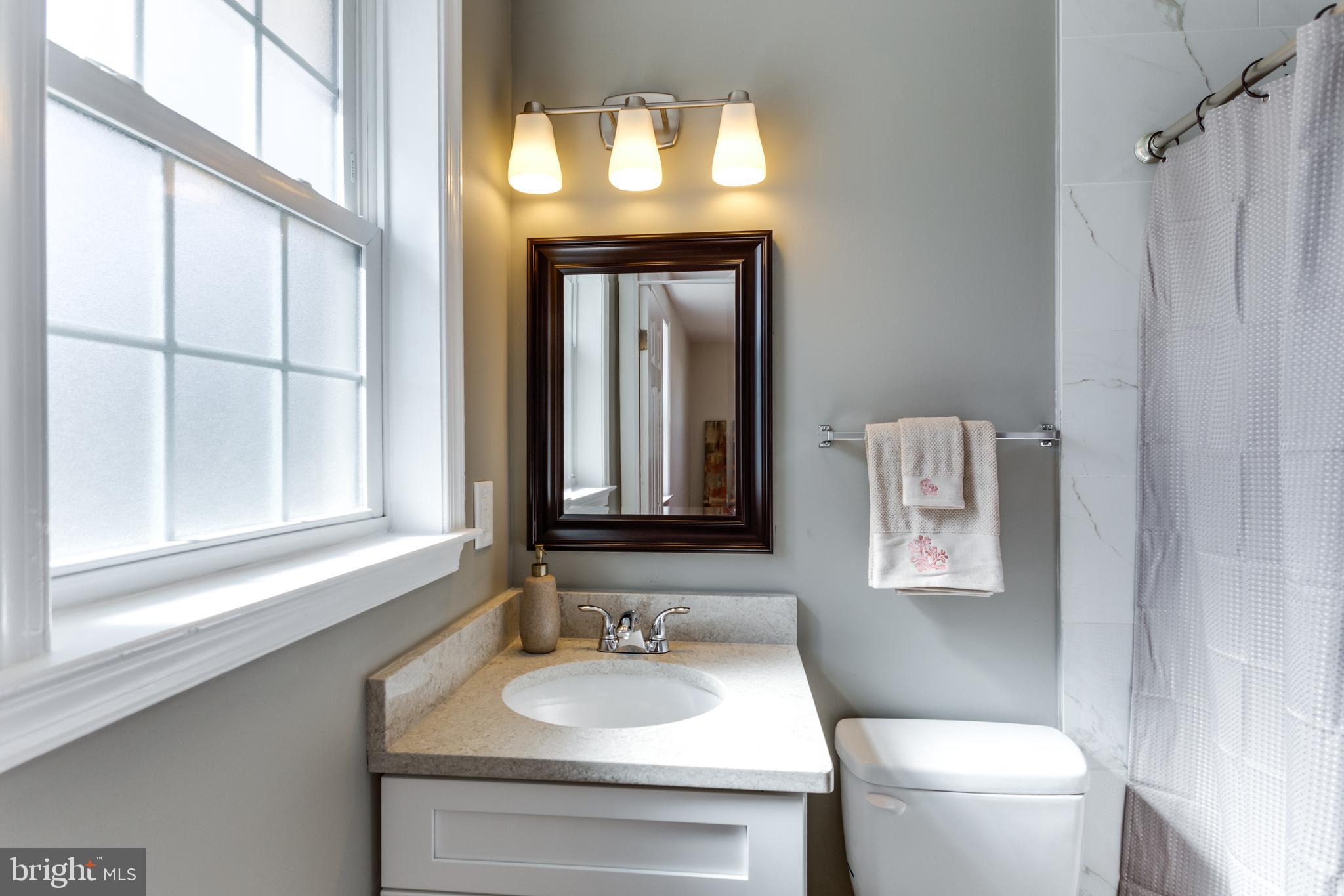 MANSFIELD MANOR - Residential