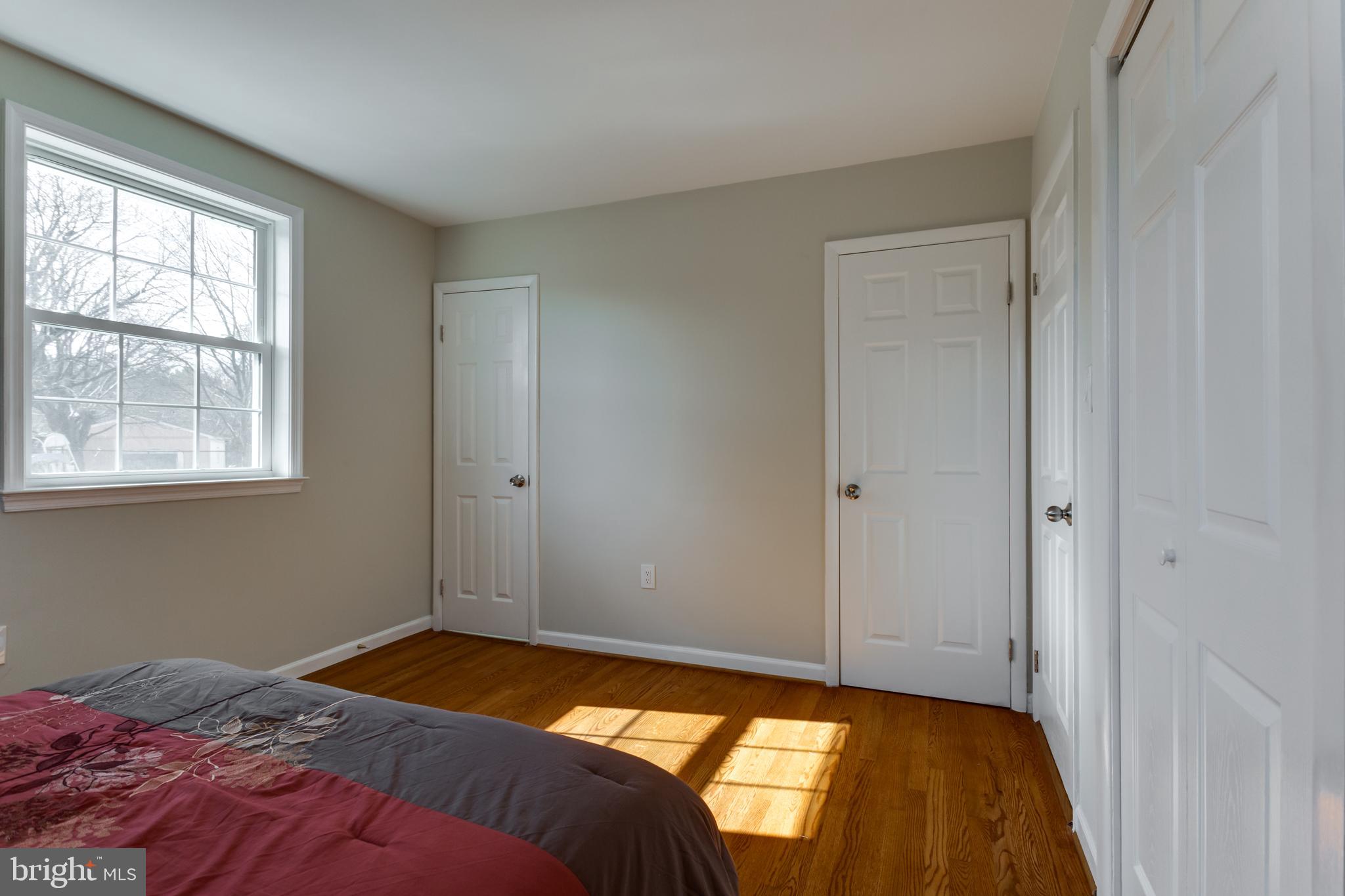 MANSFIELD MANOR - Residential