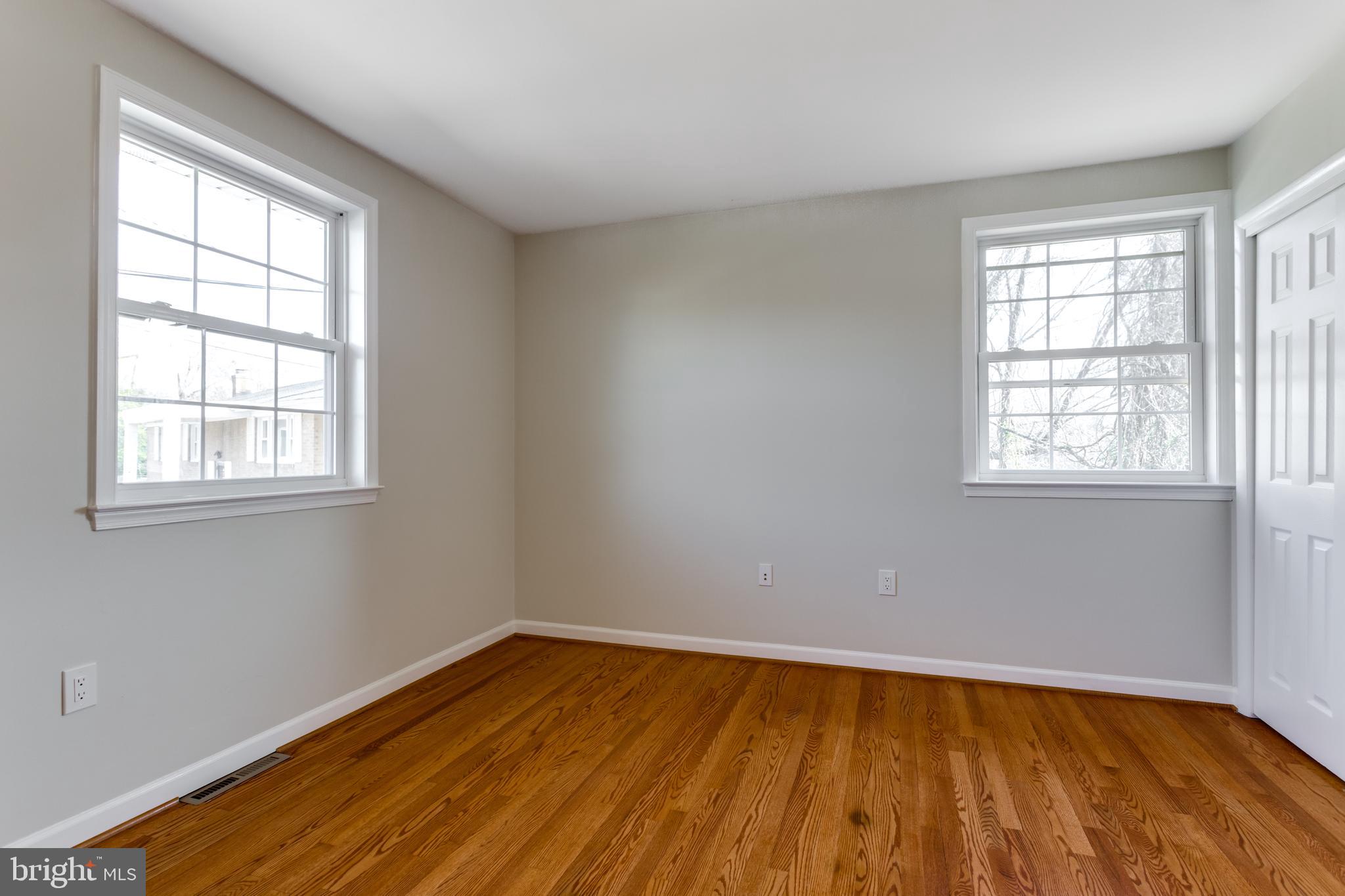 MANSFIELD MANOR - Residential