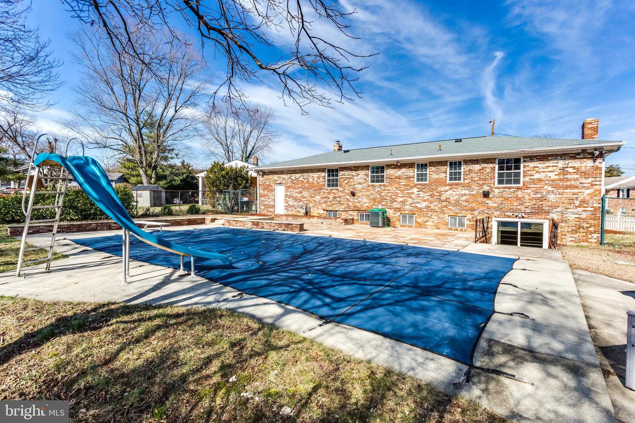 MANSFIELD MANOR - Residential