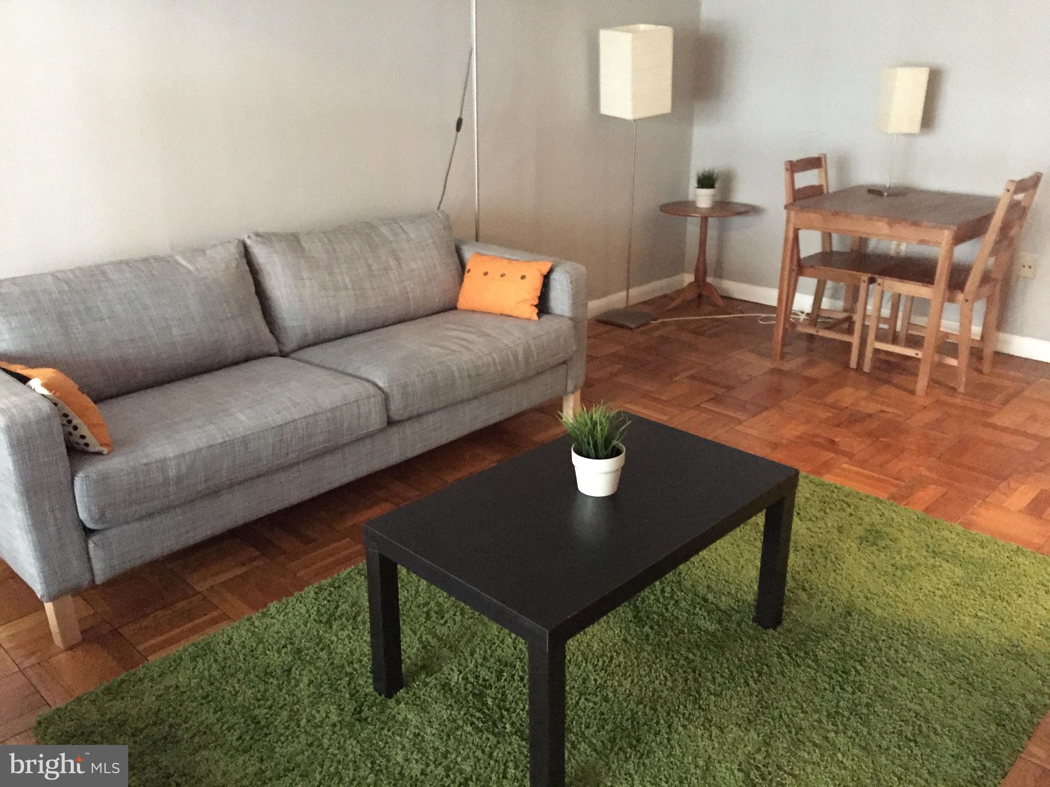 1727 MASSACHUSETTS AVENUE NW 211