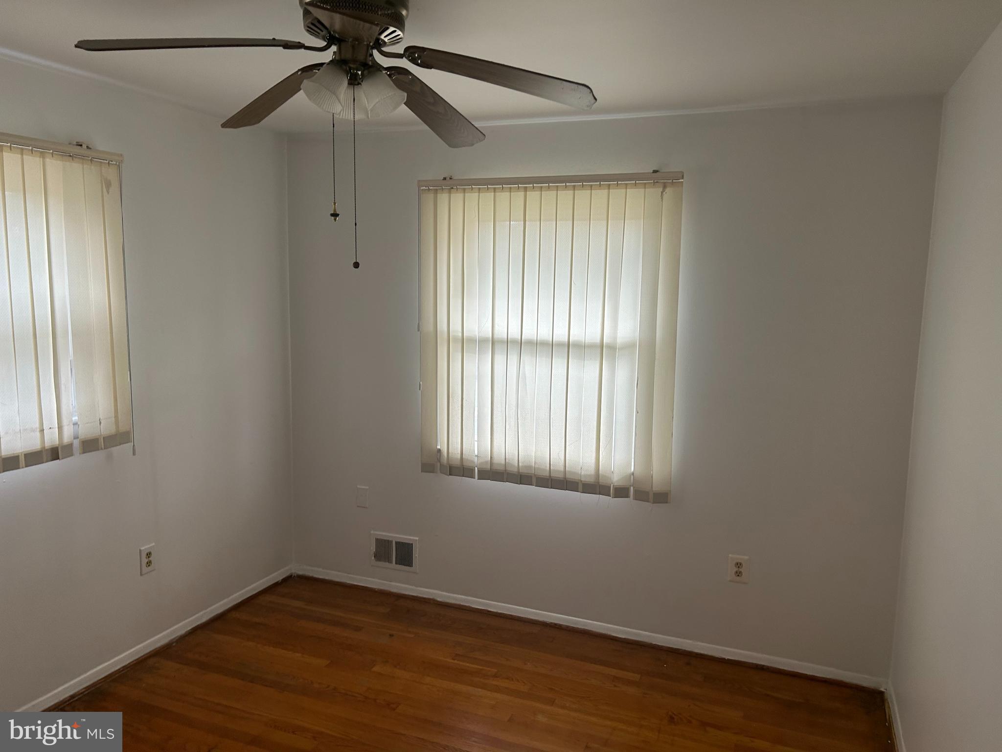 SELLMAN ESTATES - Residential Lease