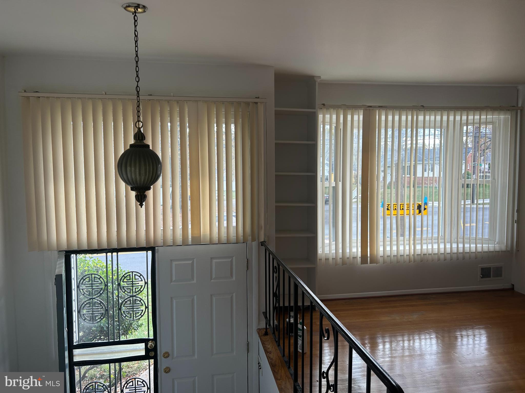 SELLMAN ESTATES - Residential Lease