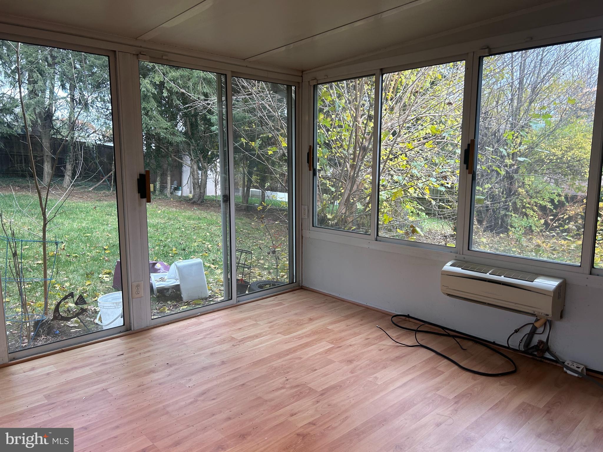 SELLMAN ESTATES - Residential Lease