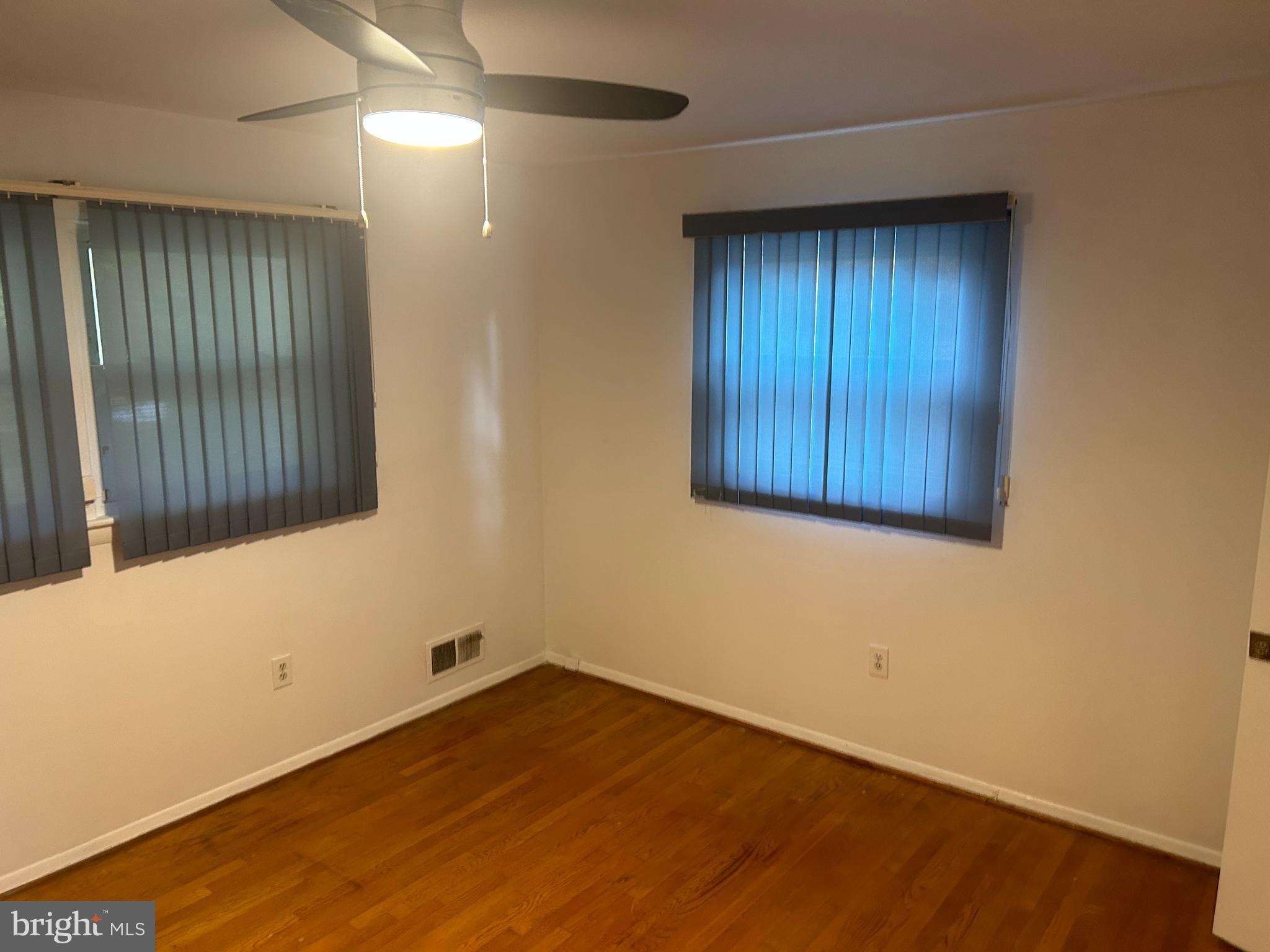 SELLMAN ESTATES - Residential Lease