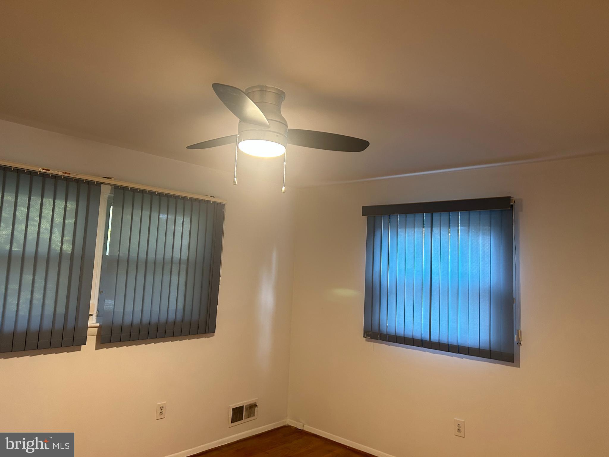 SELLMAN ESTATES - Residential Lease