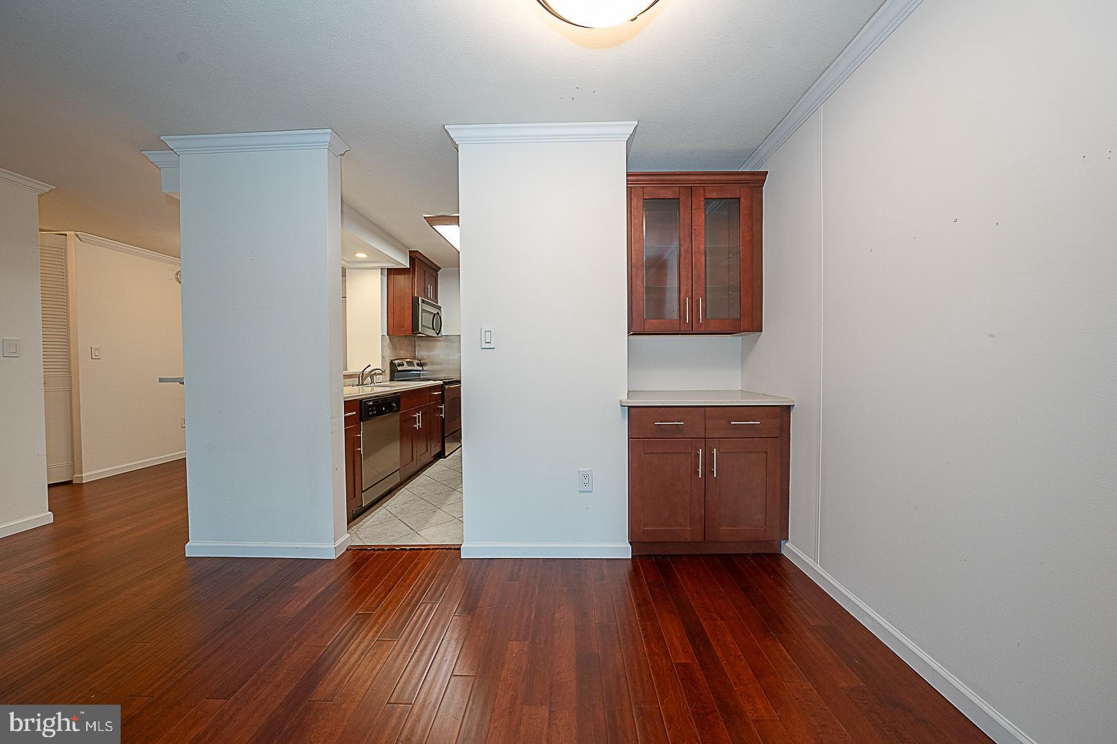 1919 CHESTNUT STREET 1722