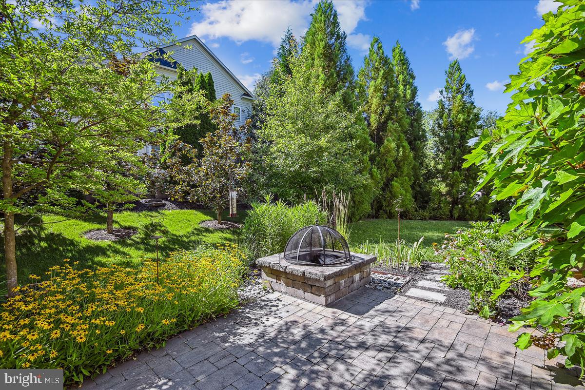 BROAD CREEK LANDING - Residential