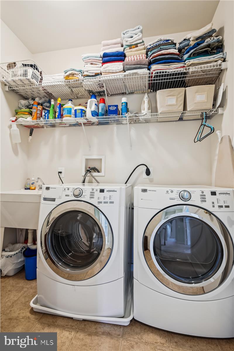 BROAD CREEK LANDING - Residential