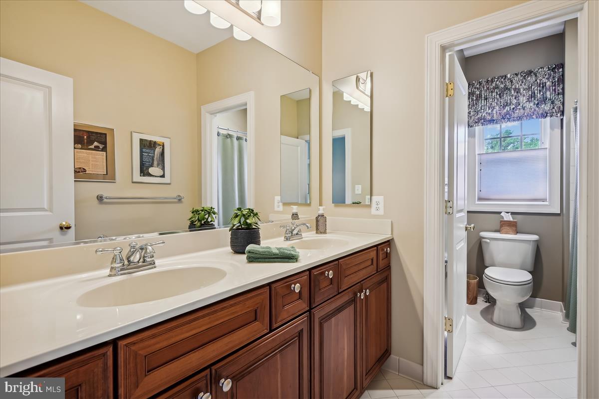 BROAD CREEK LANDING - Residential