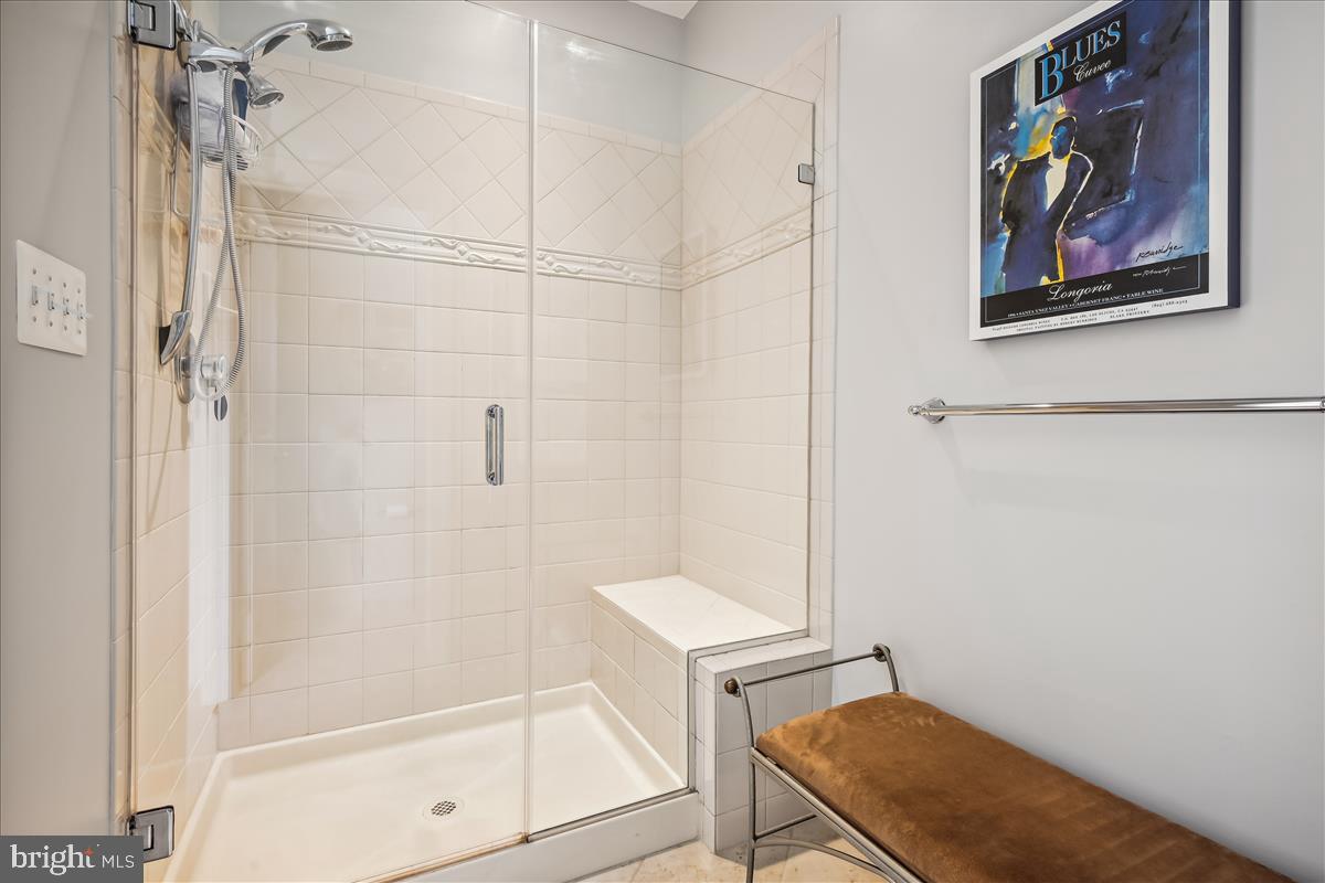 BROAD CREEK LANDING - Residential