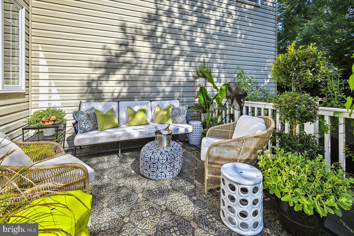 BROAD CREEK LANDING - Residential