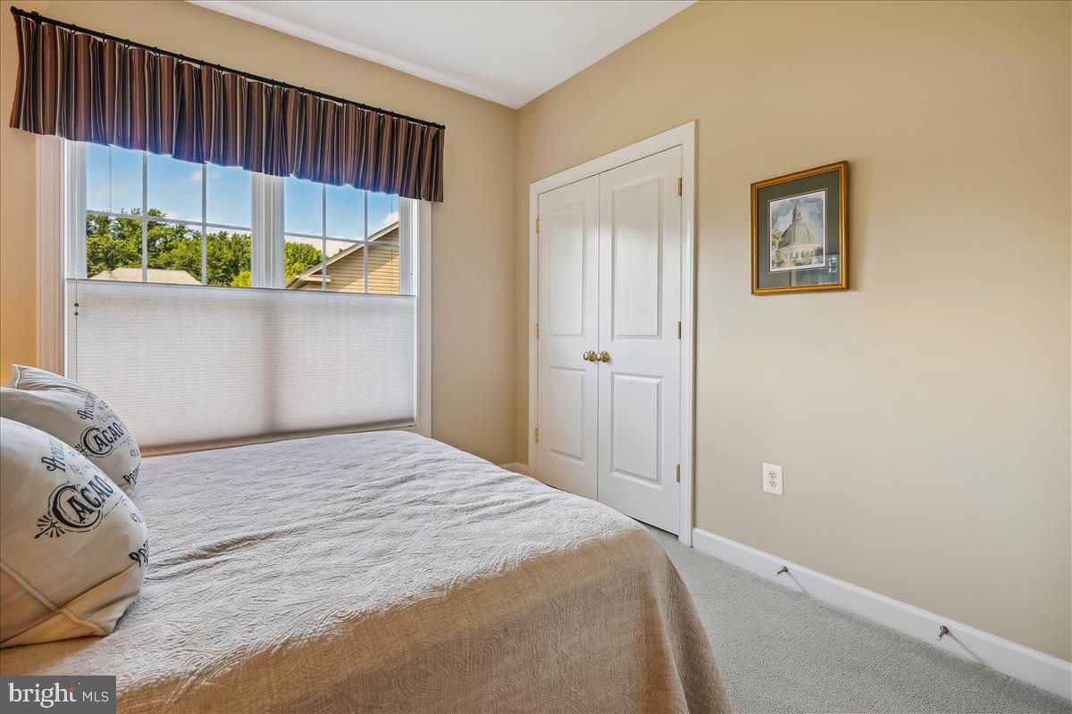 BROAD CREEK LANDING - Residential