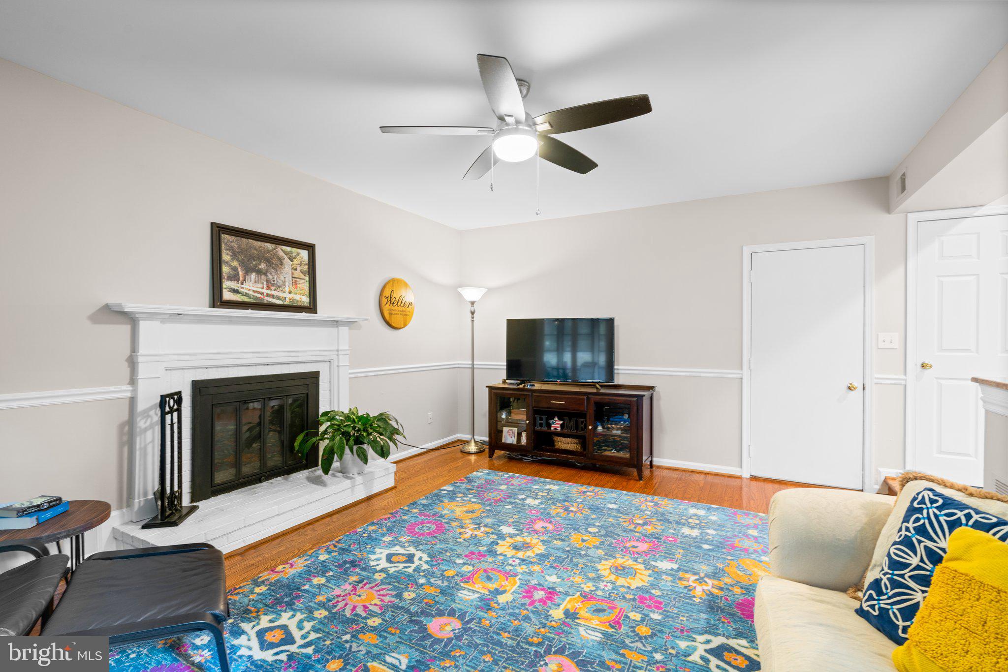 MARKET SQUARE SOUTH - Residential