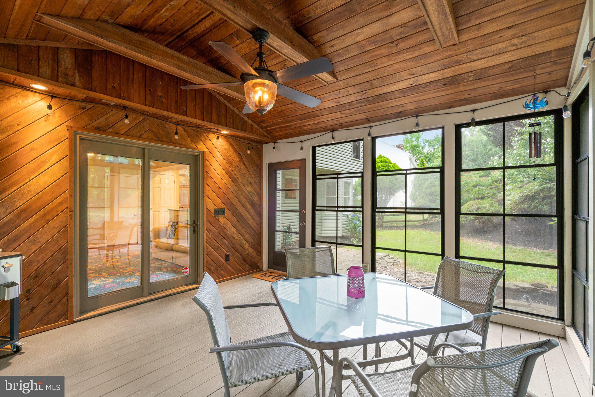 MARKET SQUARE SOUTH - Residential