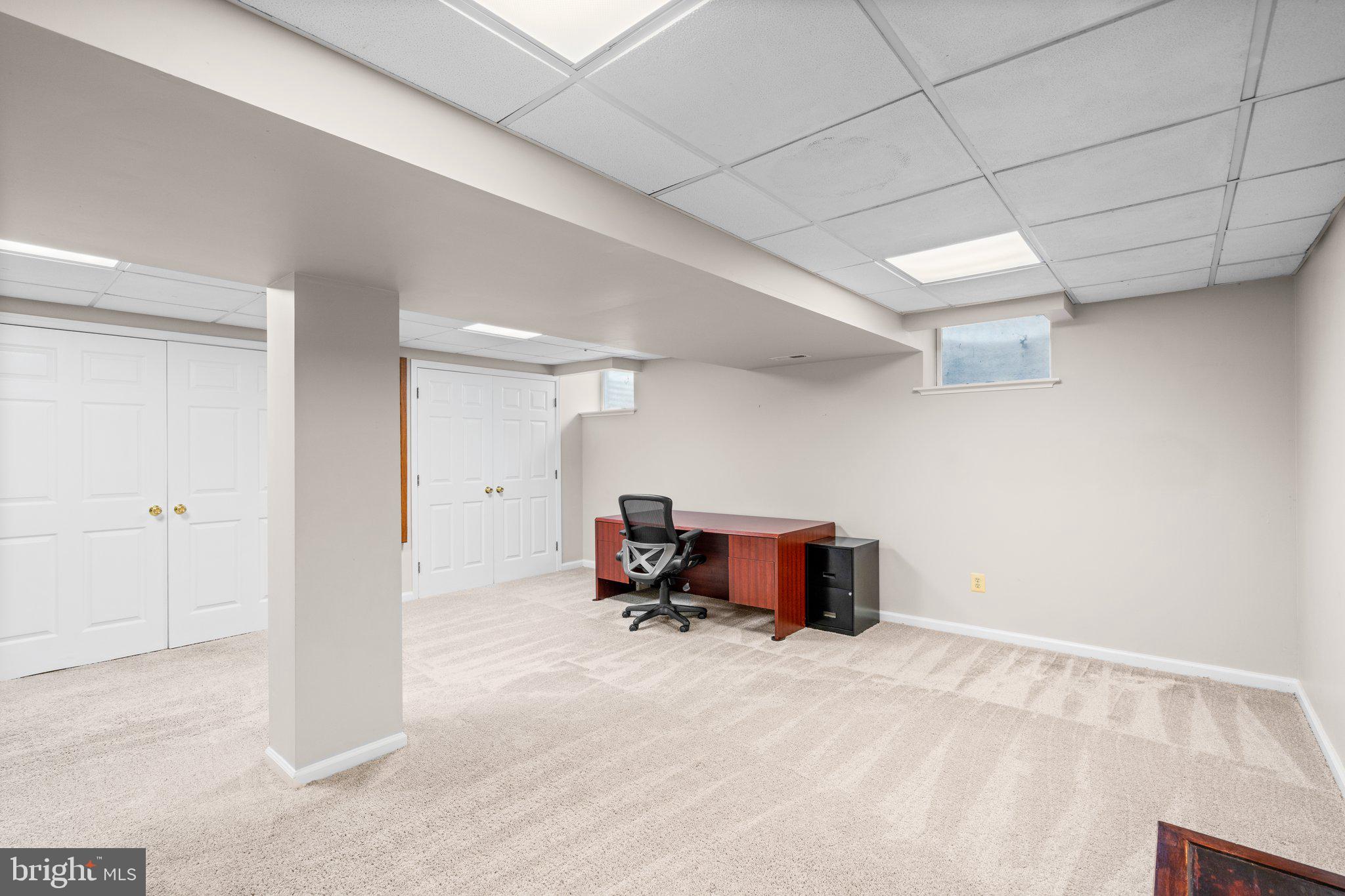 MARKET SQUARE SOUTH - Residential