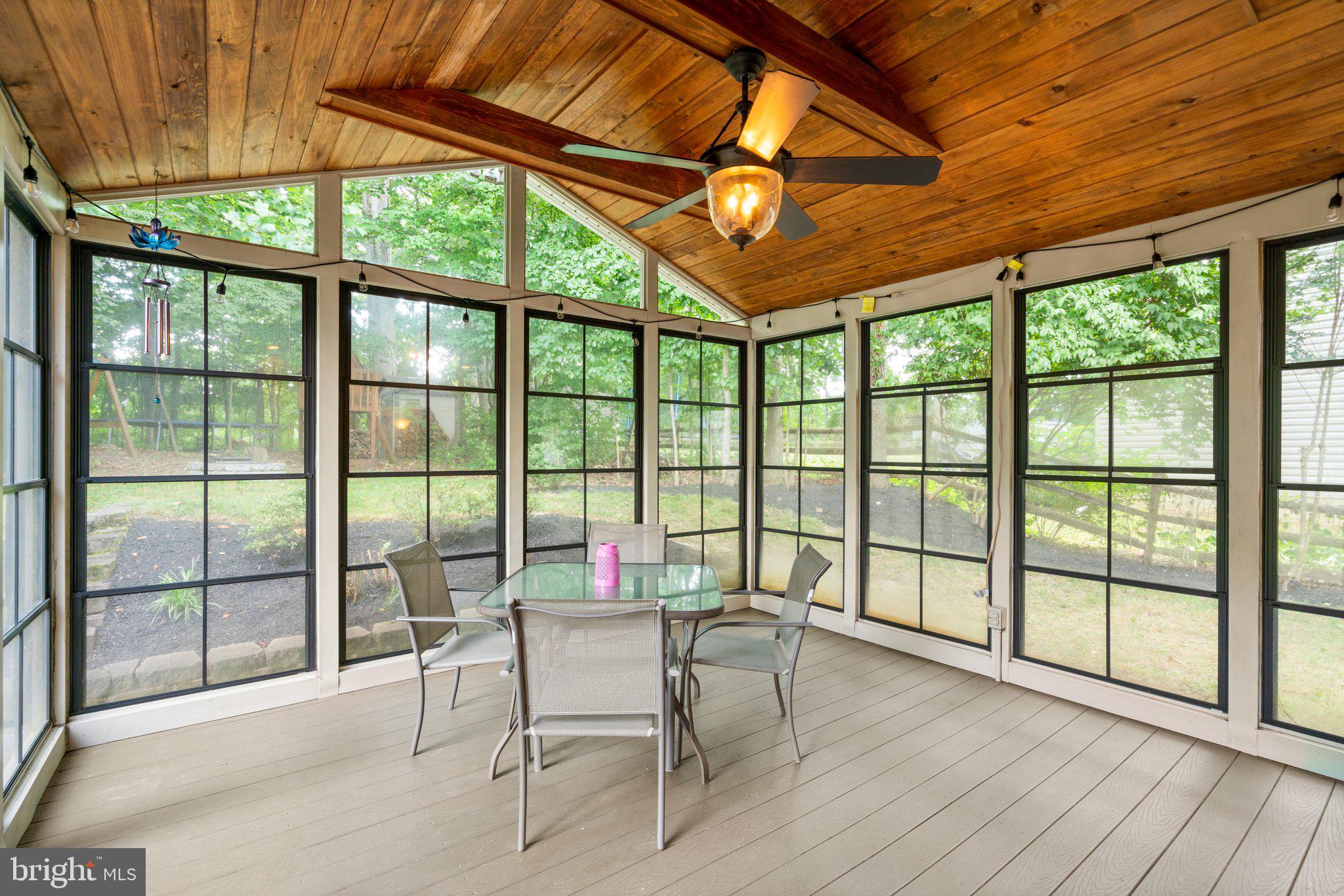 MARKET SQUARE SOUTH - Residential