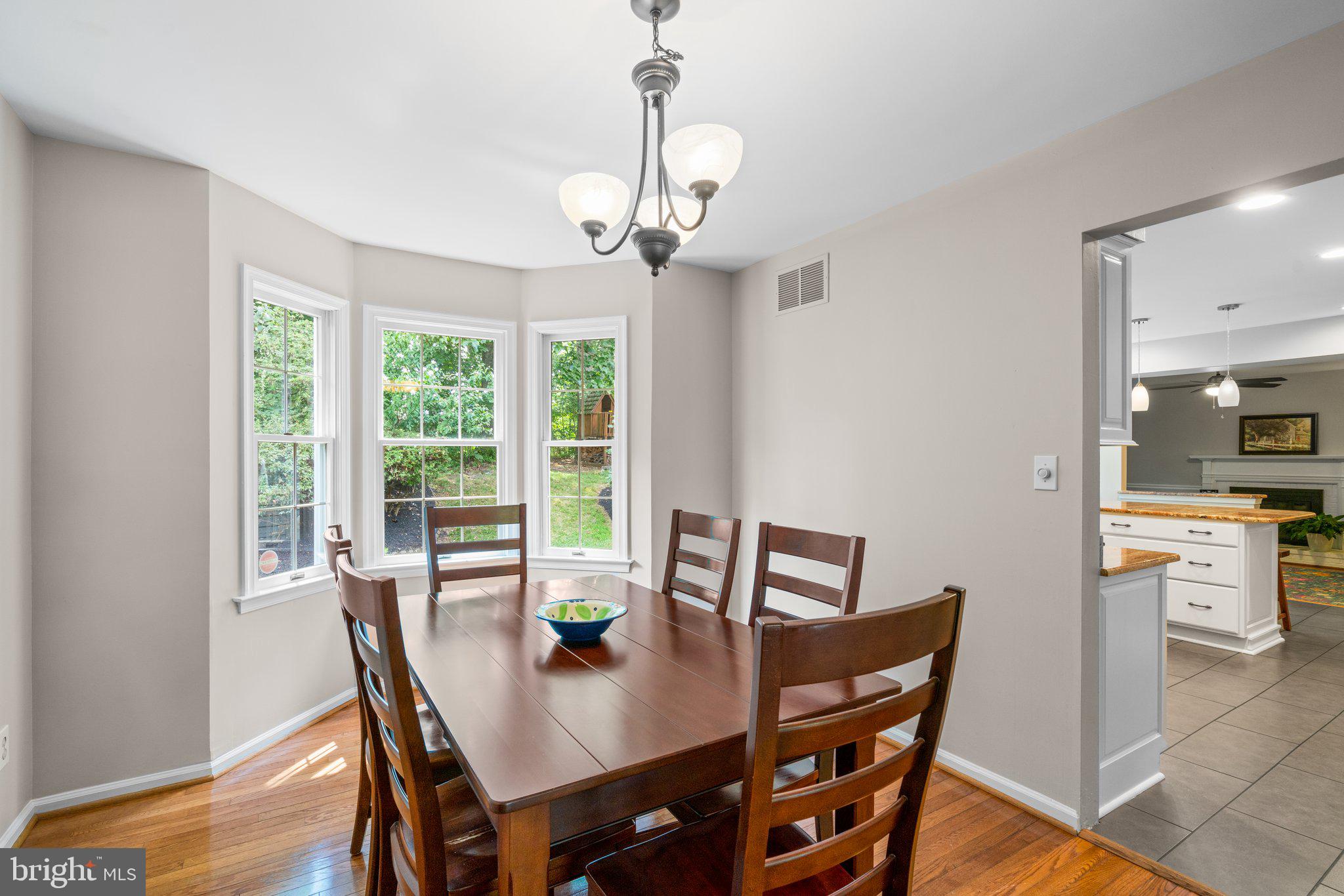 MARKET SQUARE SOUTH - Residential