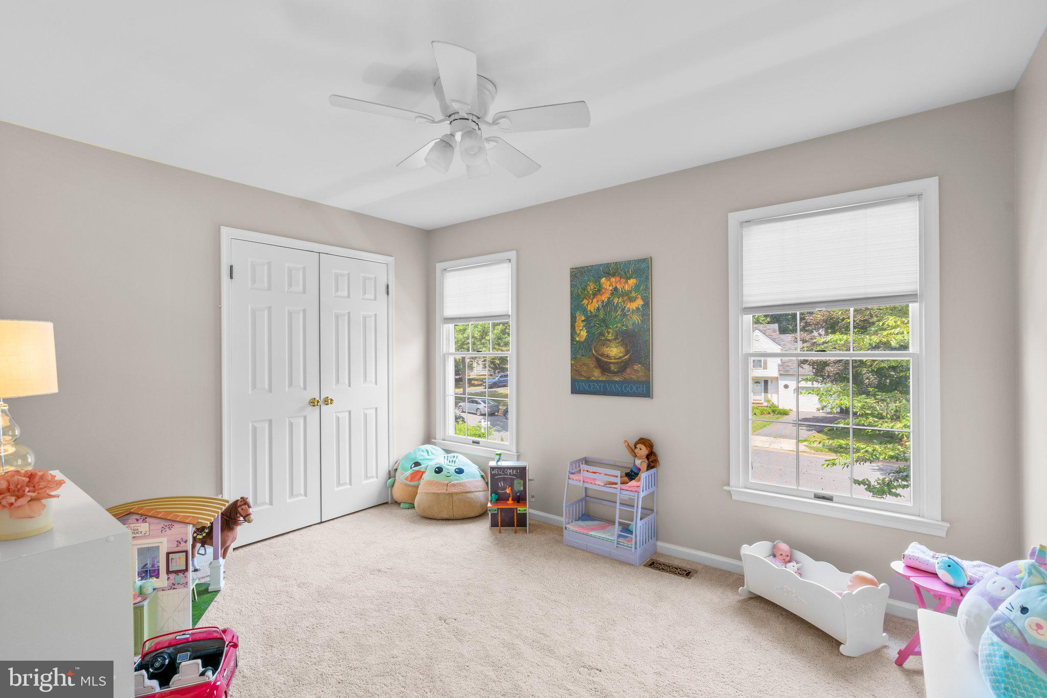 MARKET SQUARE SOUTH - Residential