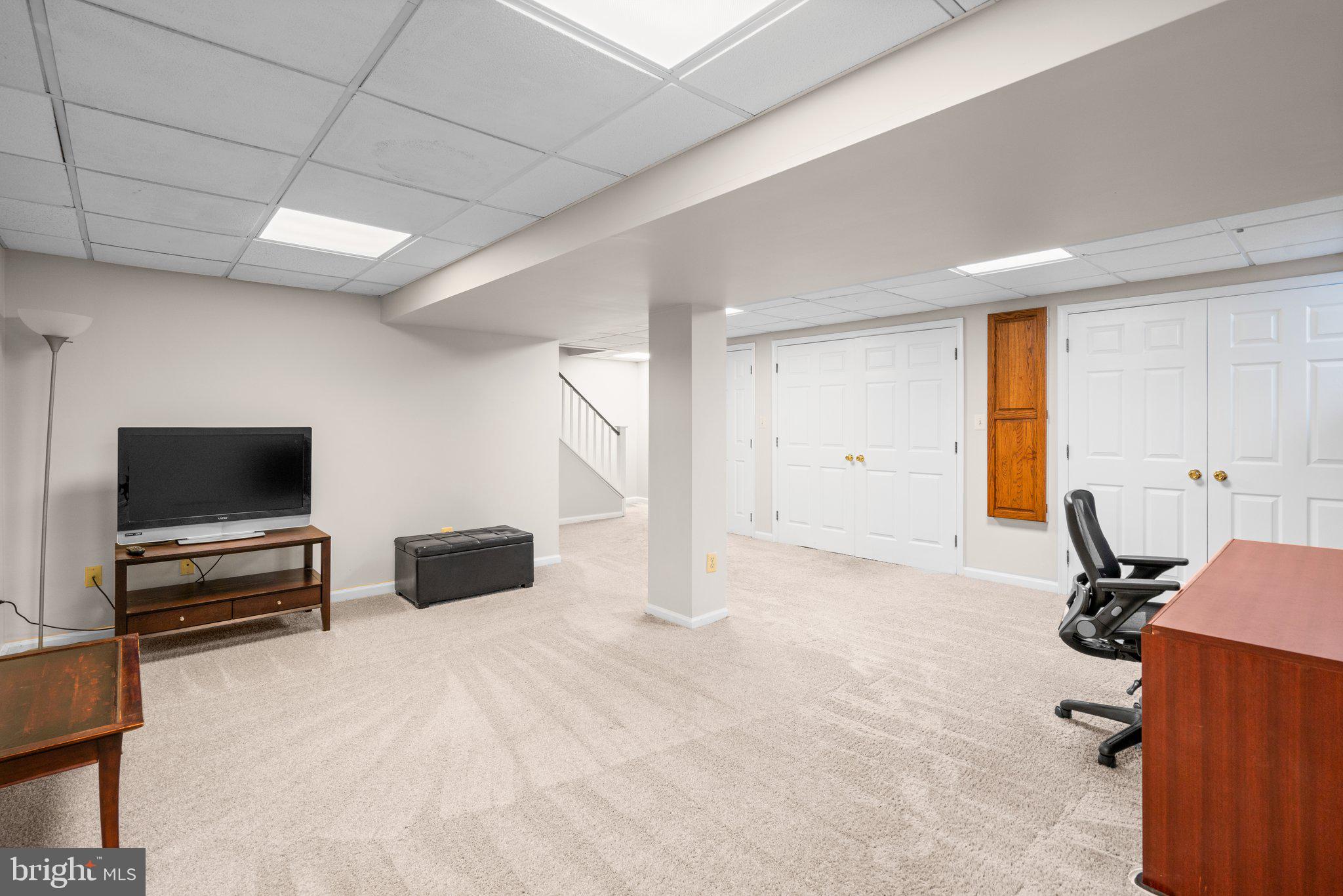 MARKET SQUARE SOUTH - Residential