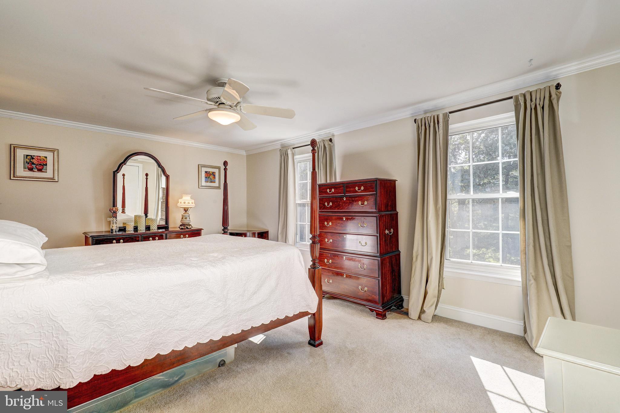 CHIPPENDALE - Residential