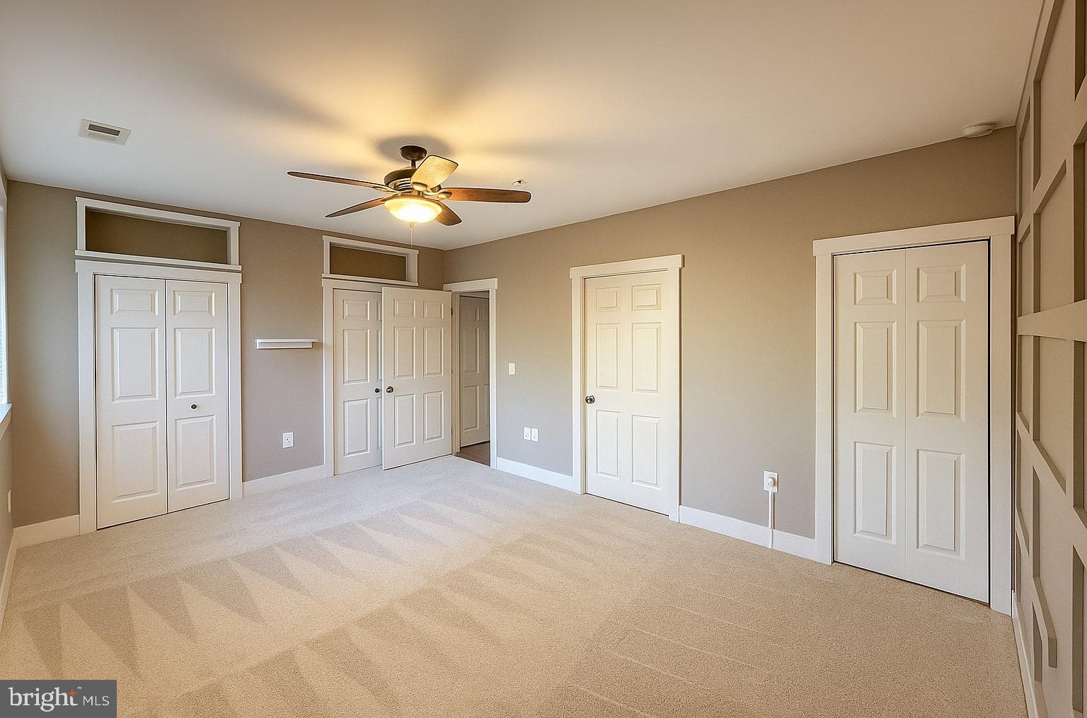 SYCAMORE MEWS - Residential Lease