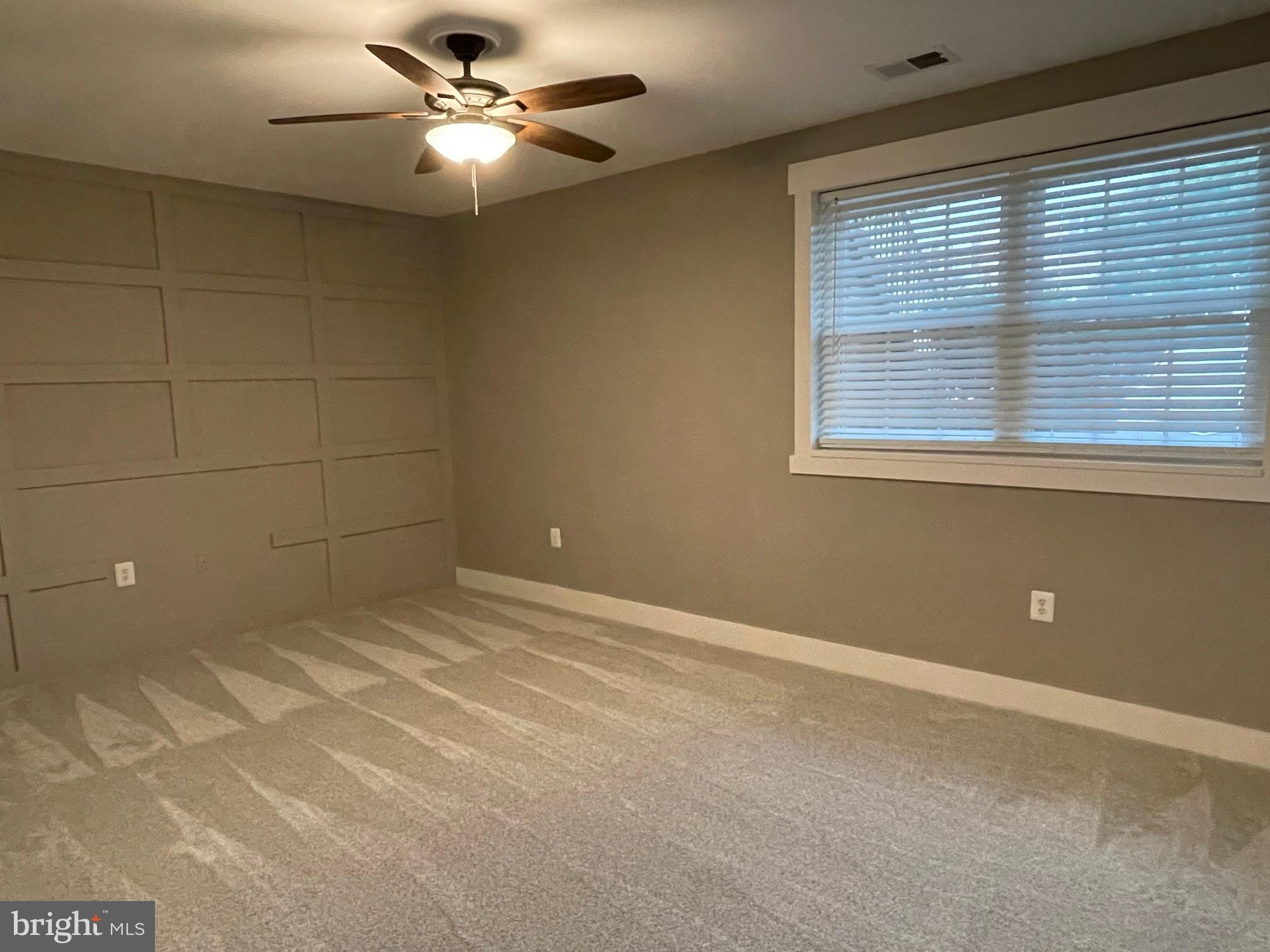 SYCAMORE MEWS - Residential Lease