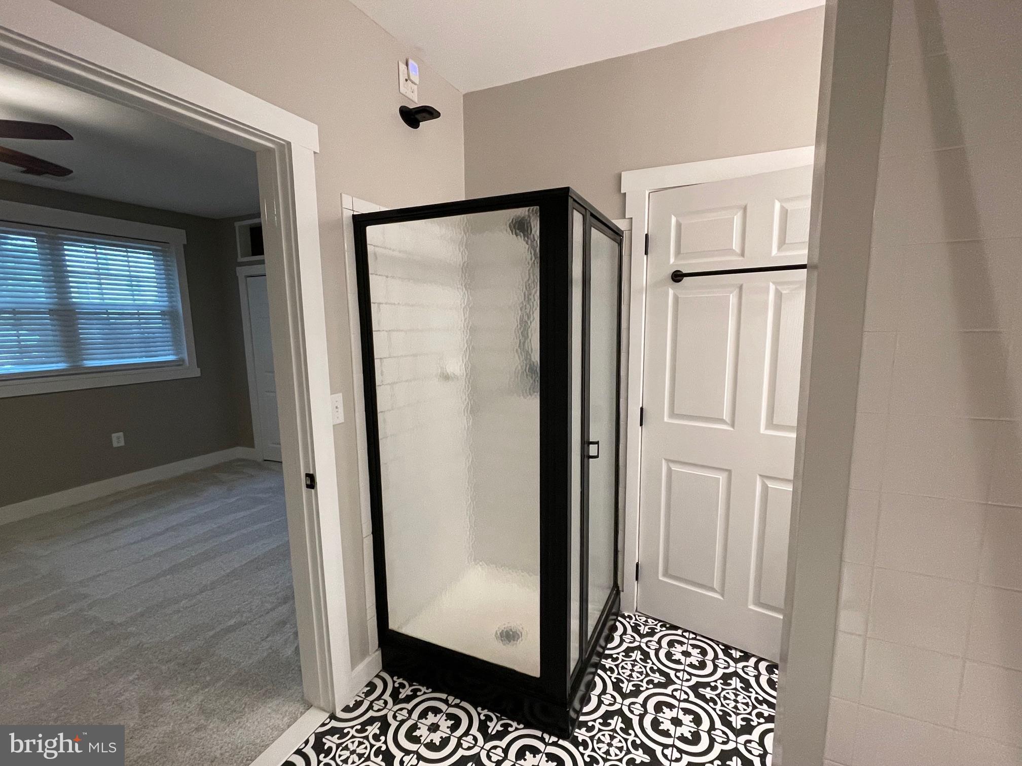 SYCAMORE MEWS - Residential Lease