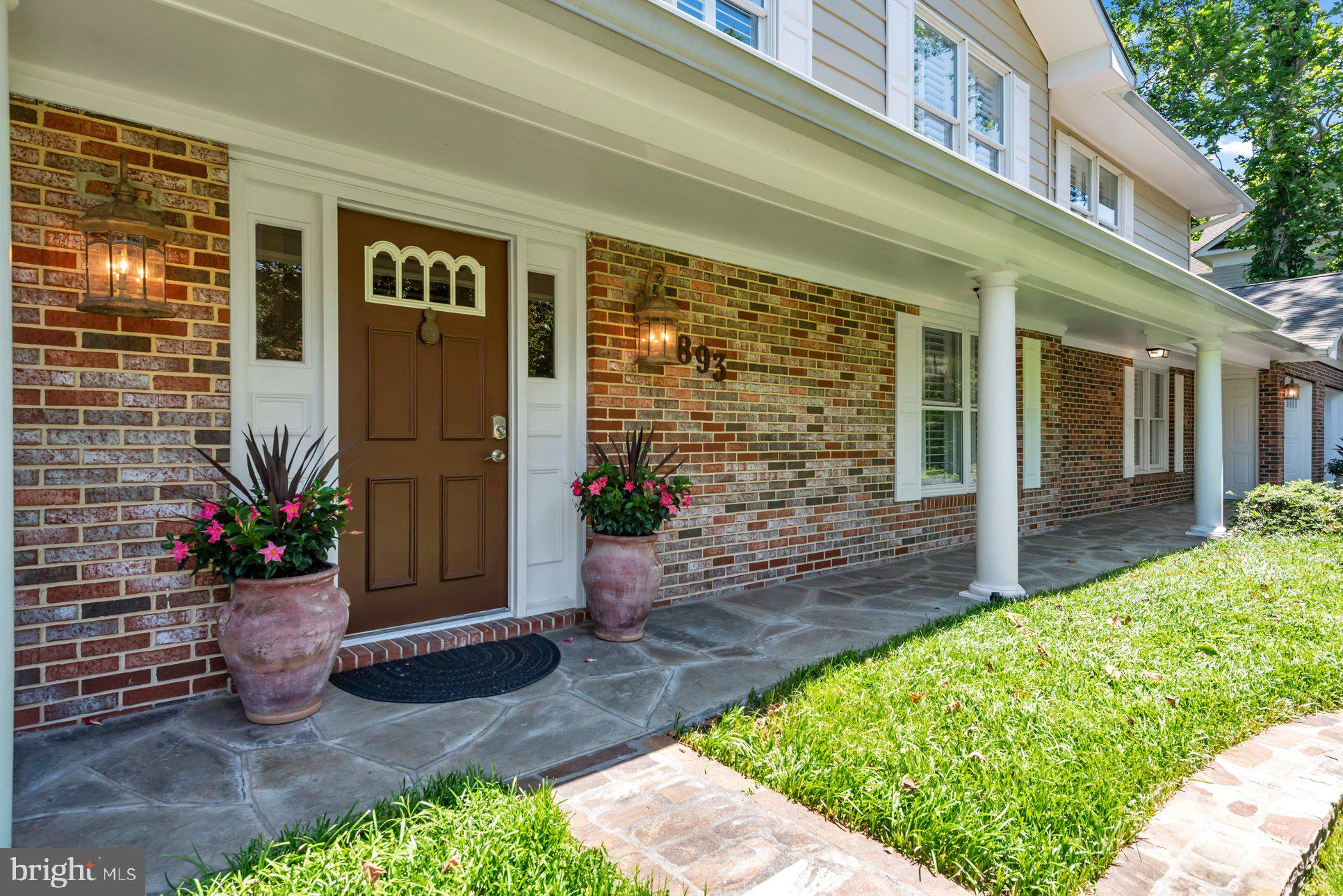 ULMSTEAD ESTATES - Residential