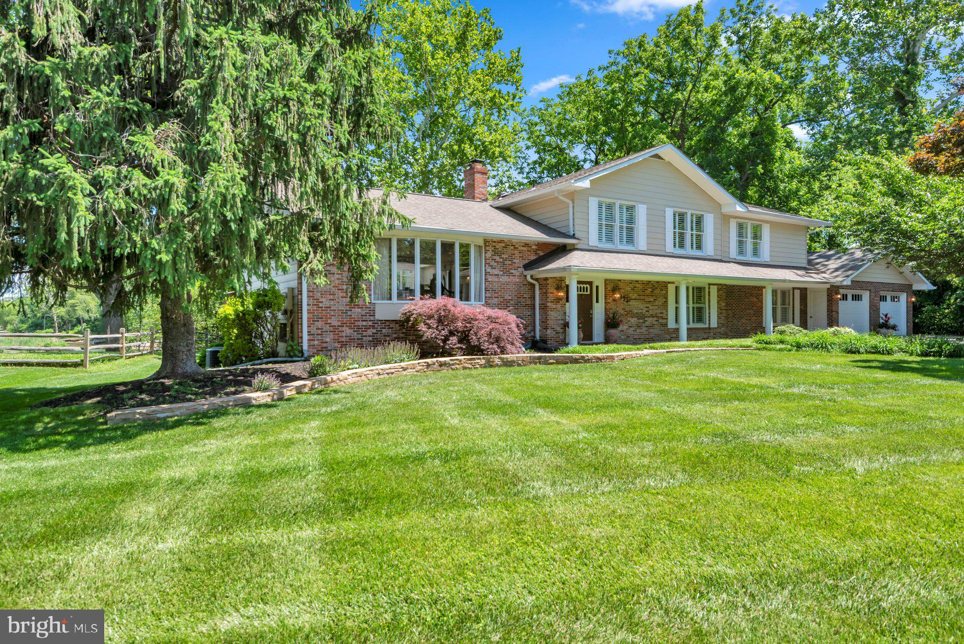 ULMSTEAD ESTATES - Residential