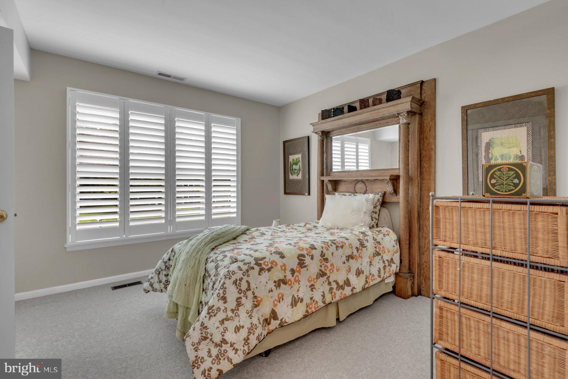 ULMSTEAD ESTATES - Residential