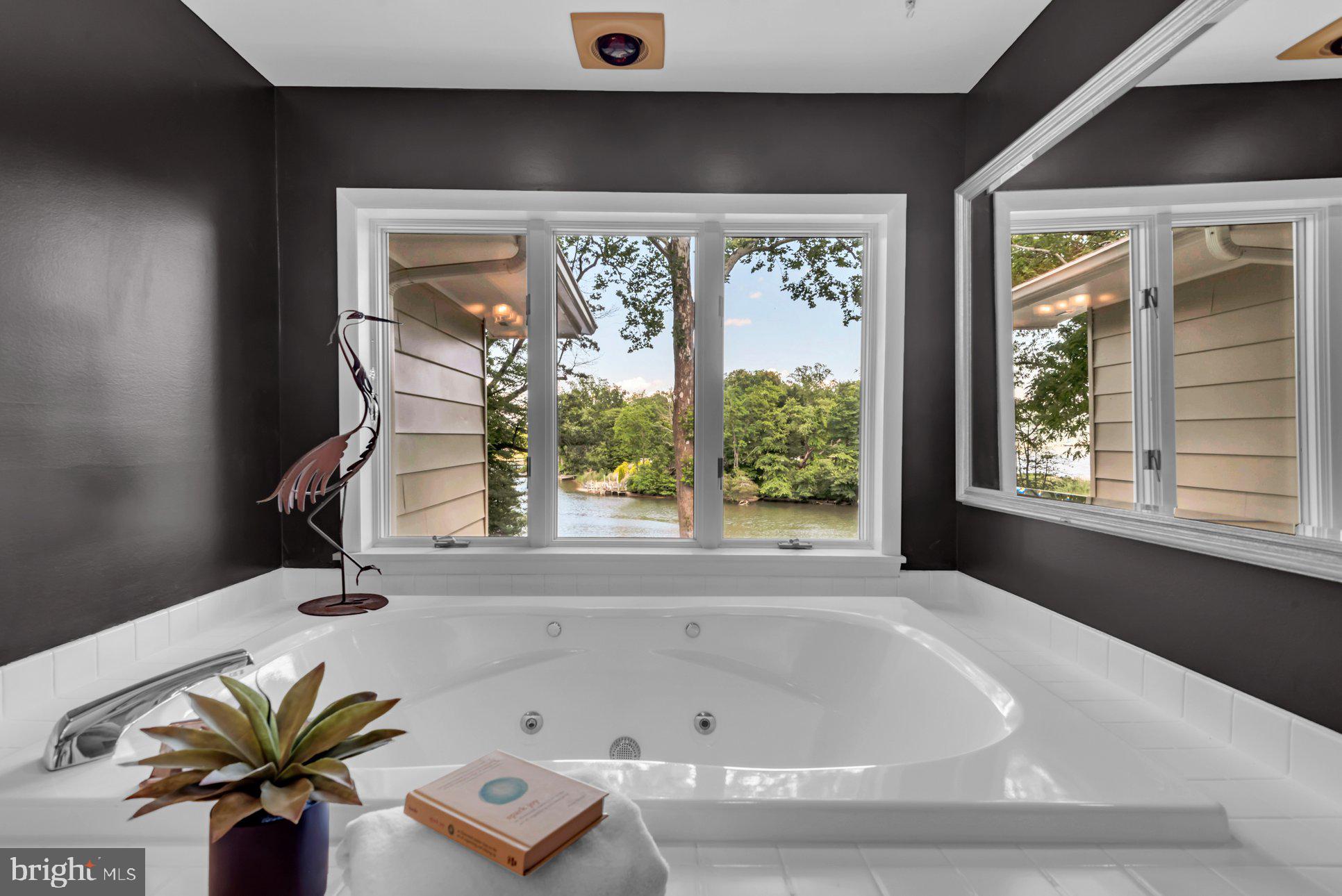 ULMSTEAD ESTATES - Residential