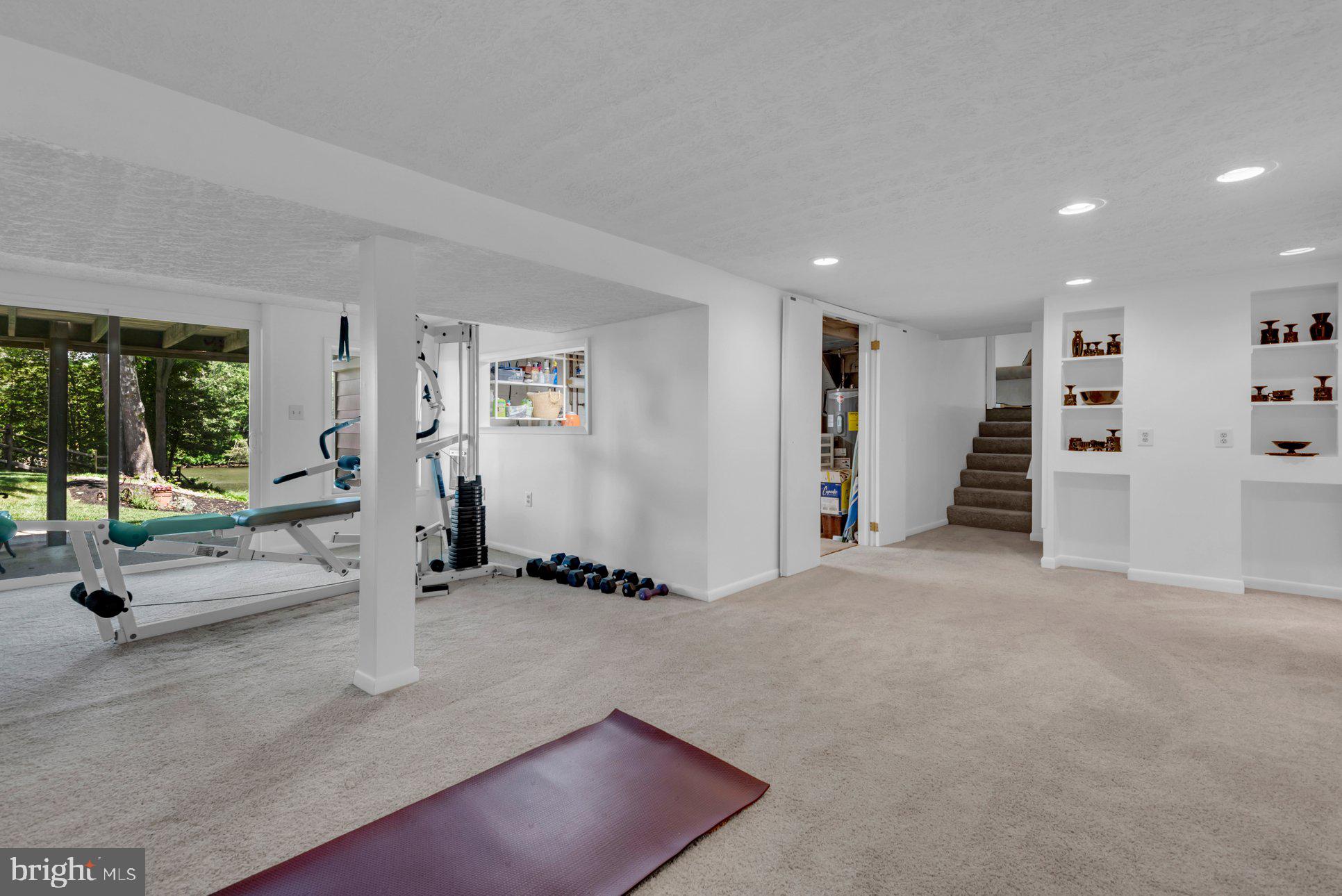 ULMSTEAD ESTATES - Residential