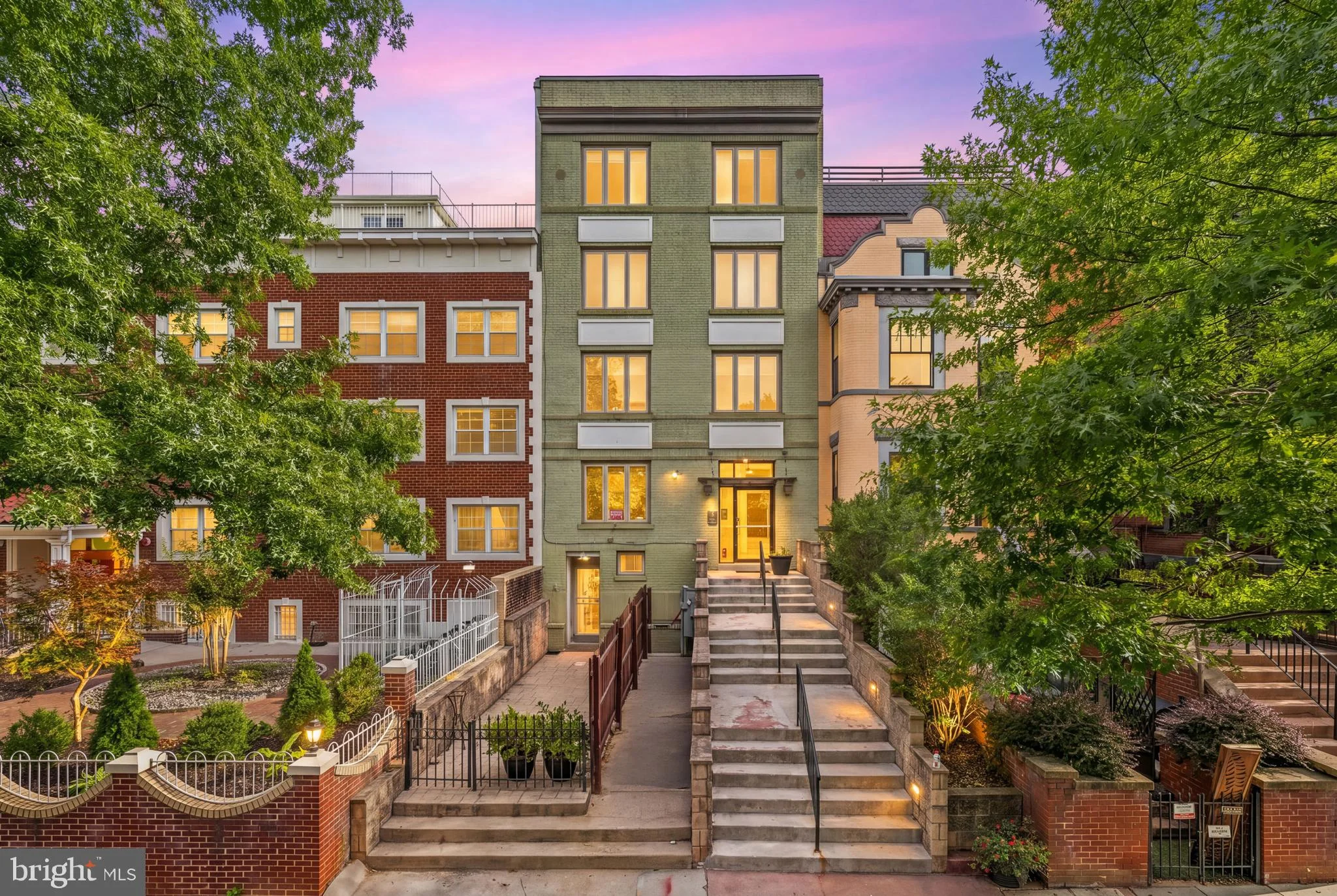 1321 Euclid Street NW Unit T1