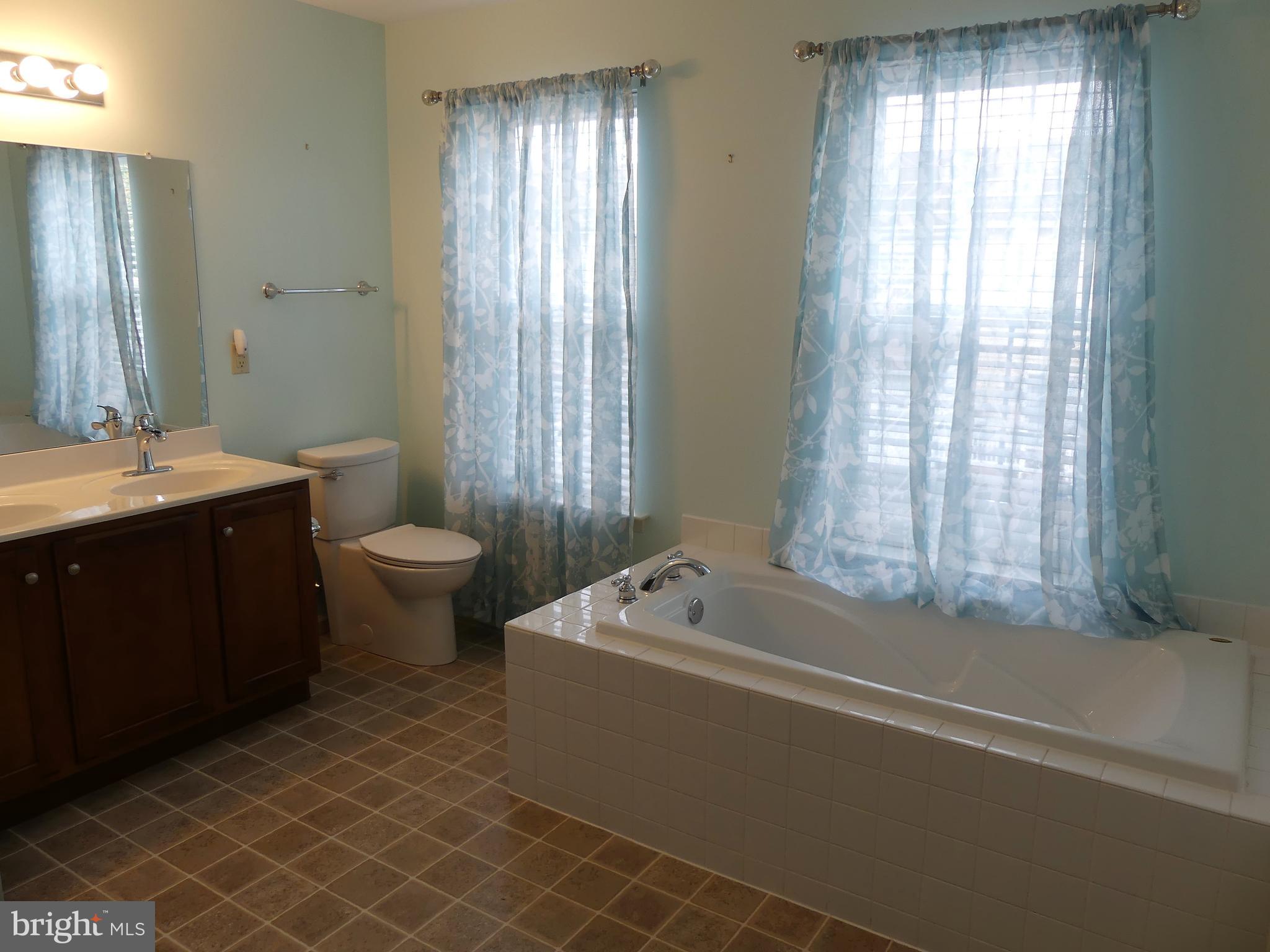 NORTHGATE - Residential