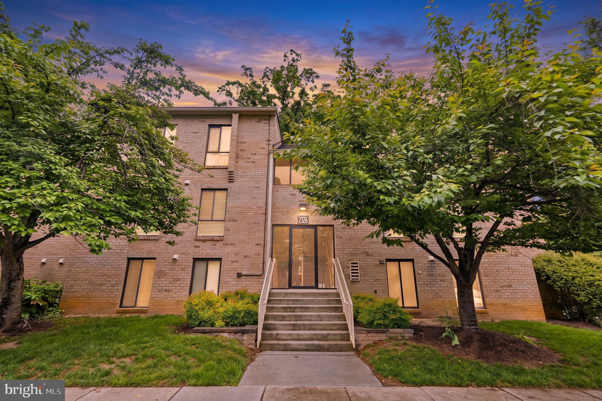 2326 FREETOWN COURT 2B