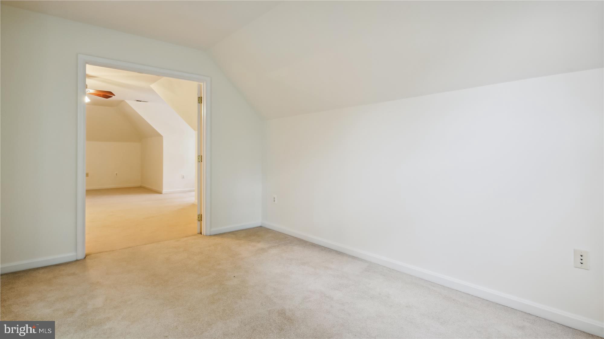 SUZANNE'S WAY - Residential