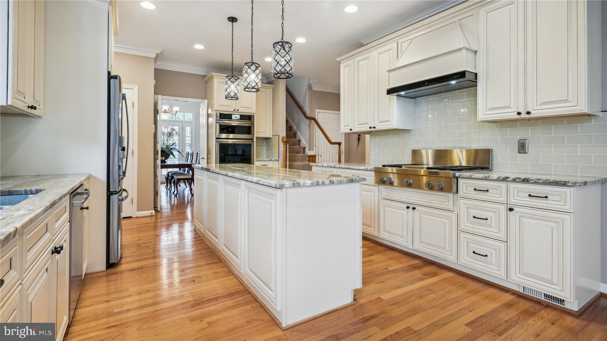 SUZANNE'S WAY - Residential