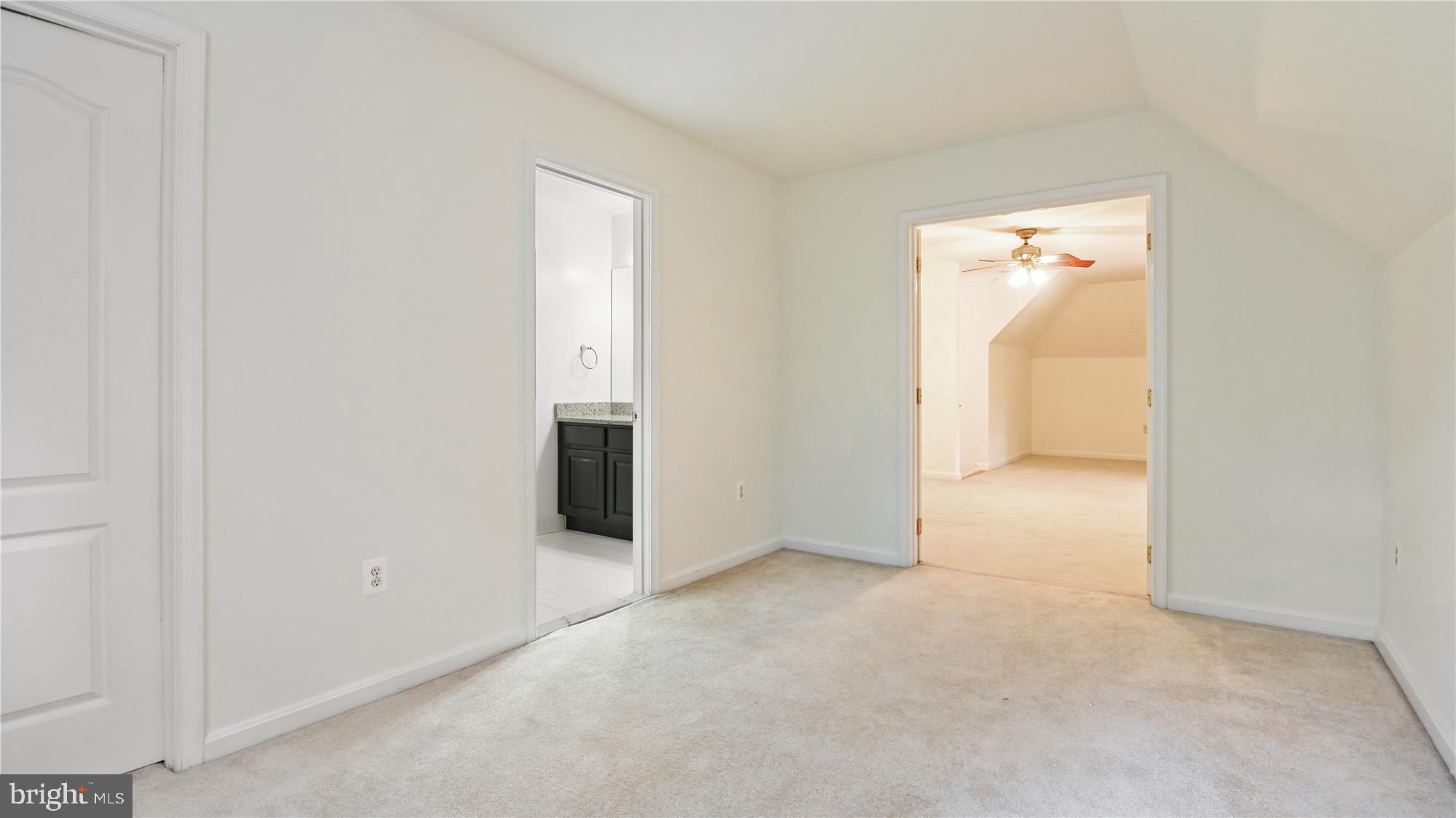 SUZANNE'S WAY - Residential