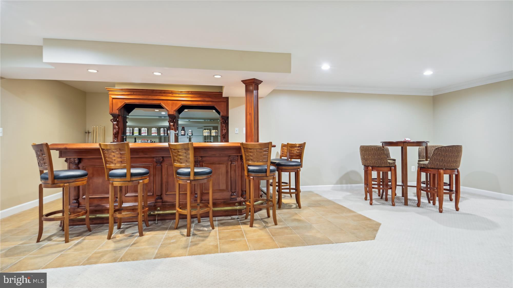 SUZANNE'S WAY - Residential