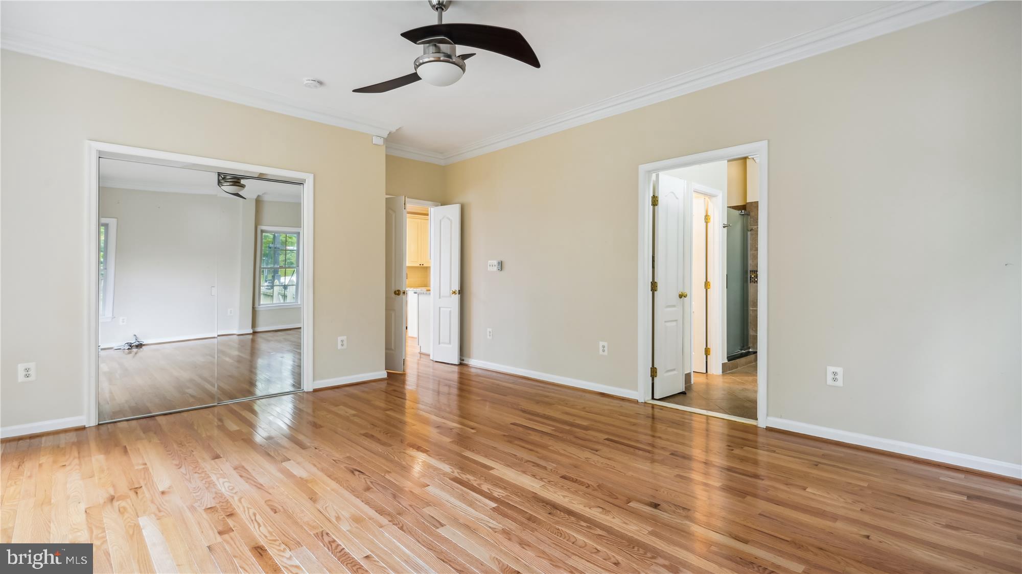 SUZANNE'S WAY - Residential