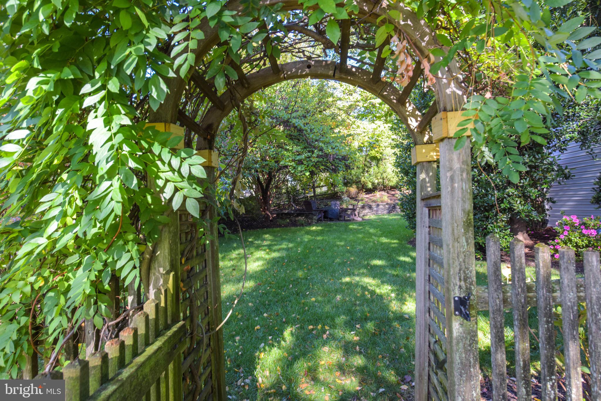 SEMINARY RIDGE - Residential