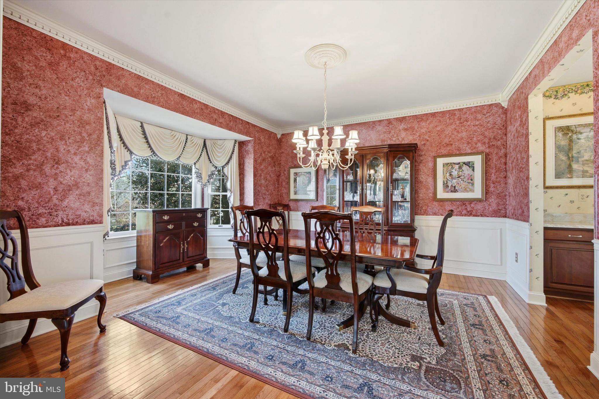 HILLCREST MDWS - Residential