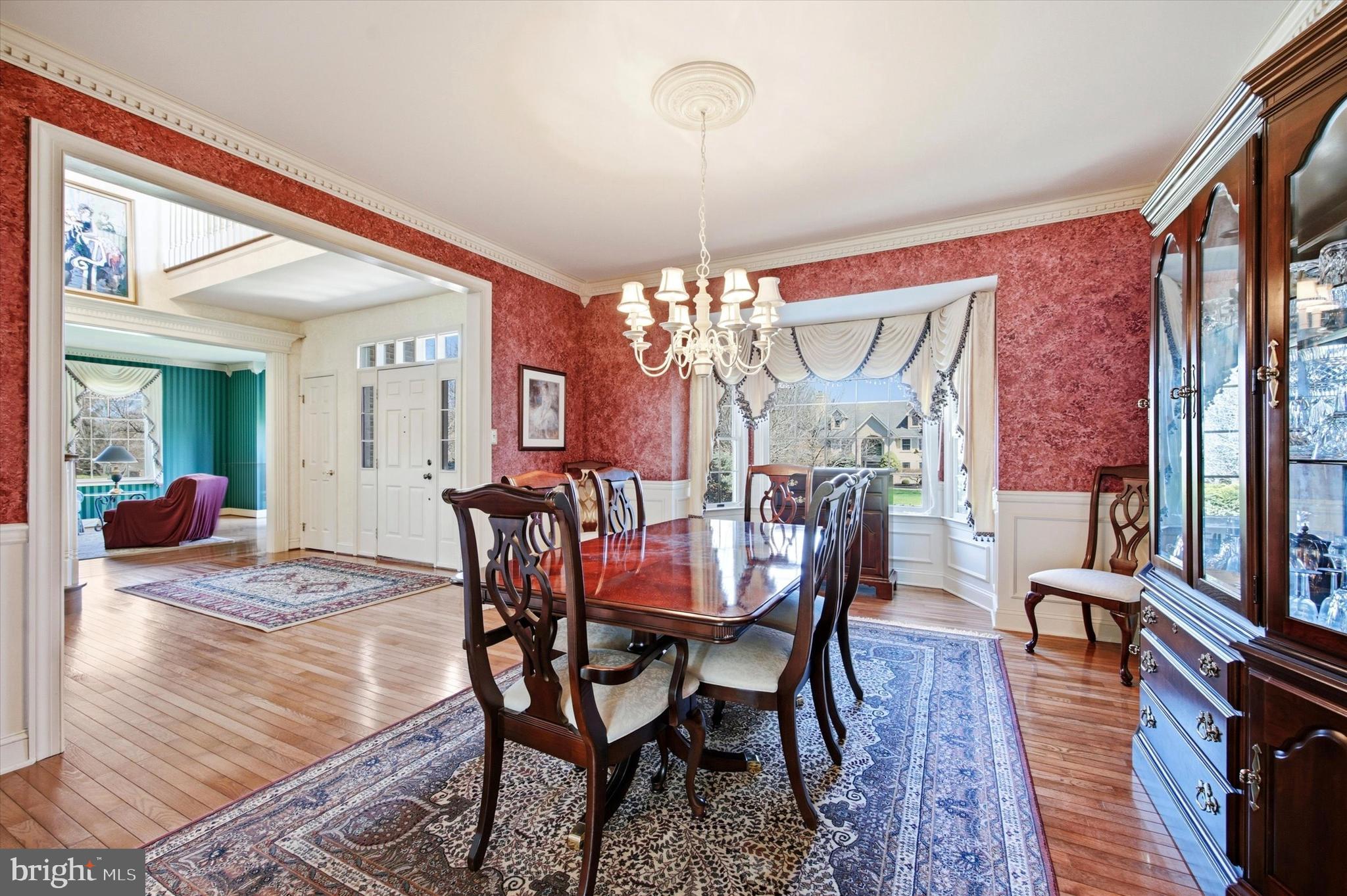 HILLCREST MDWS - Residential