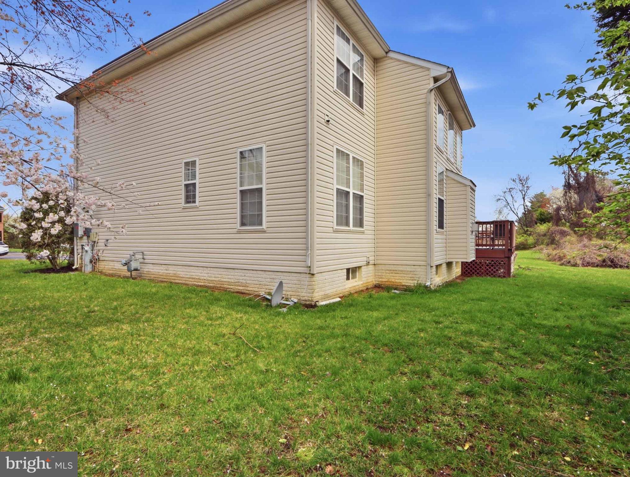 DAISEY FIELDS - Residential