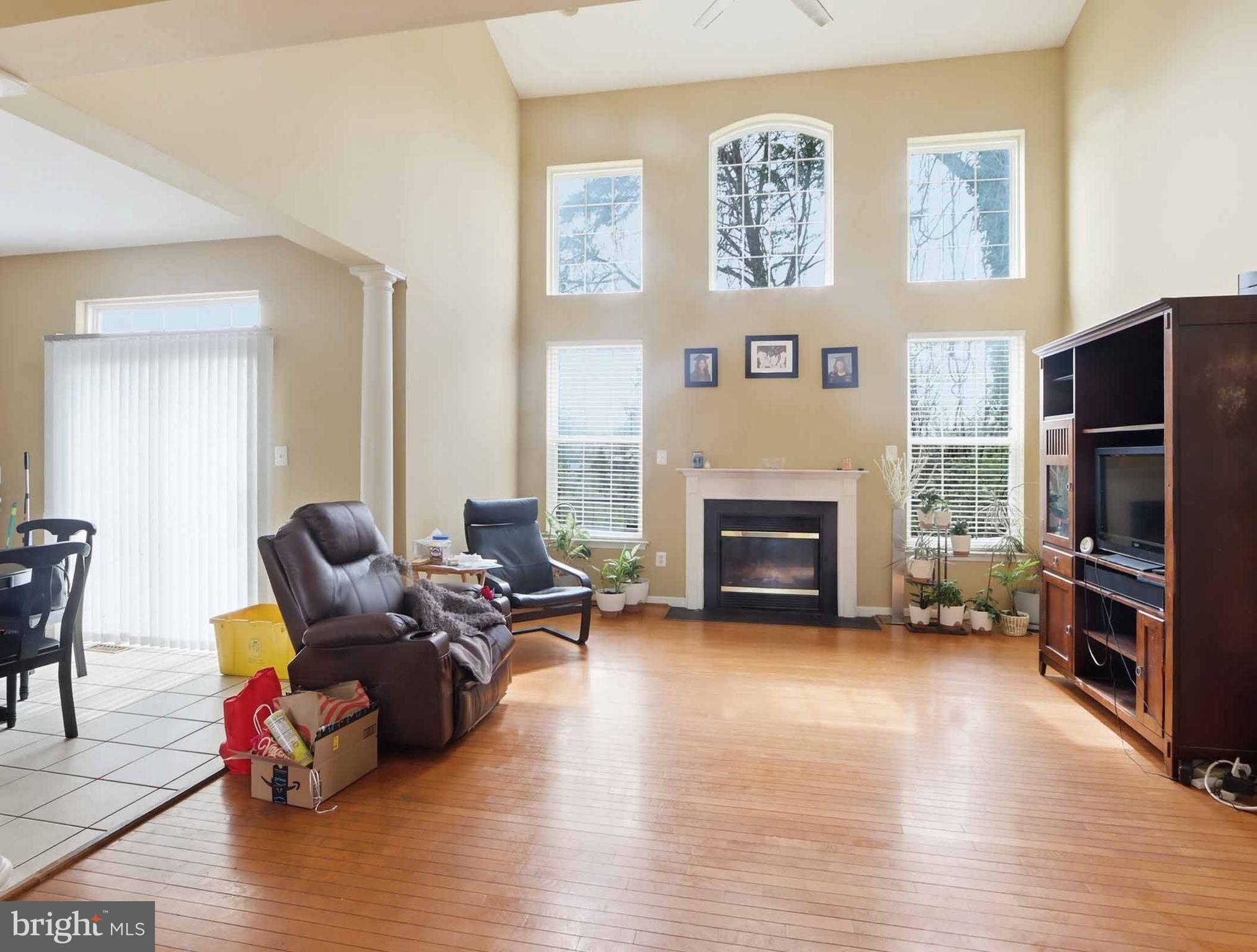 DAISEY FIELDS - Residential