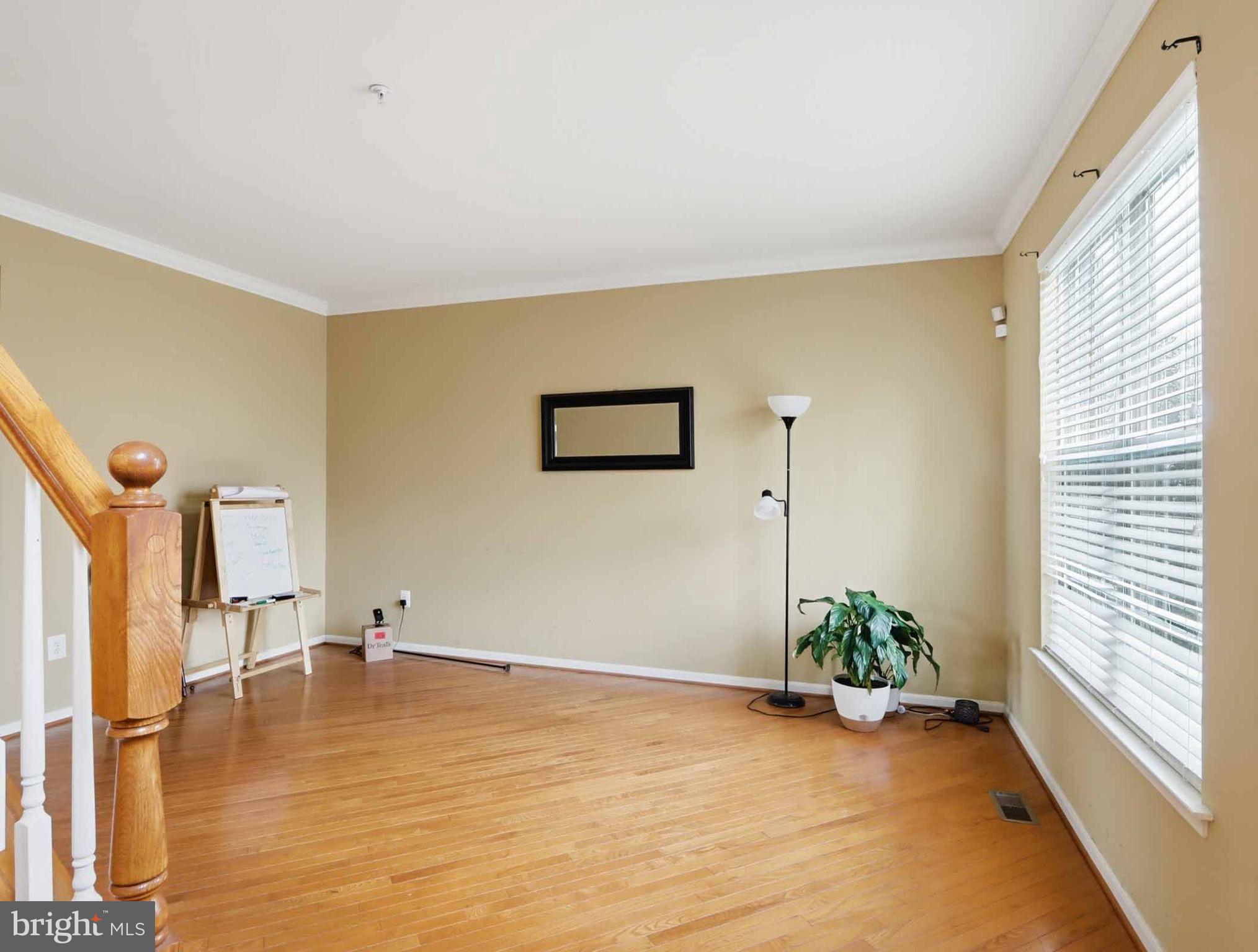 DAISEY FIELDS - Residential