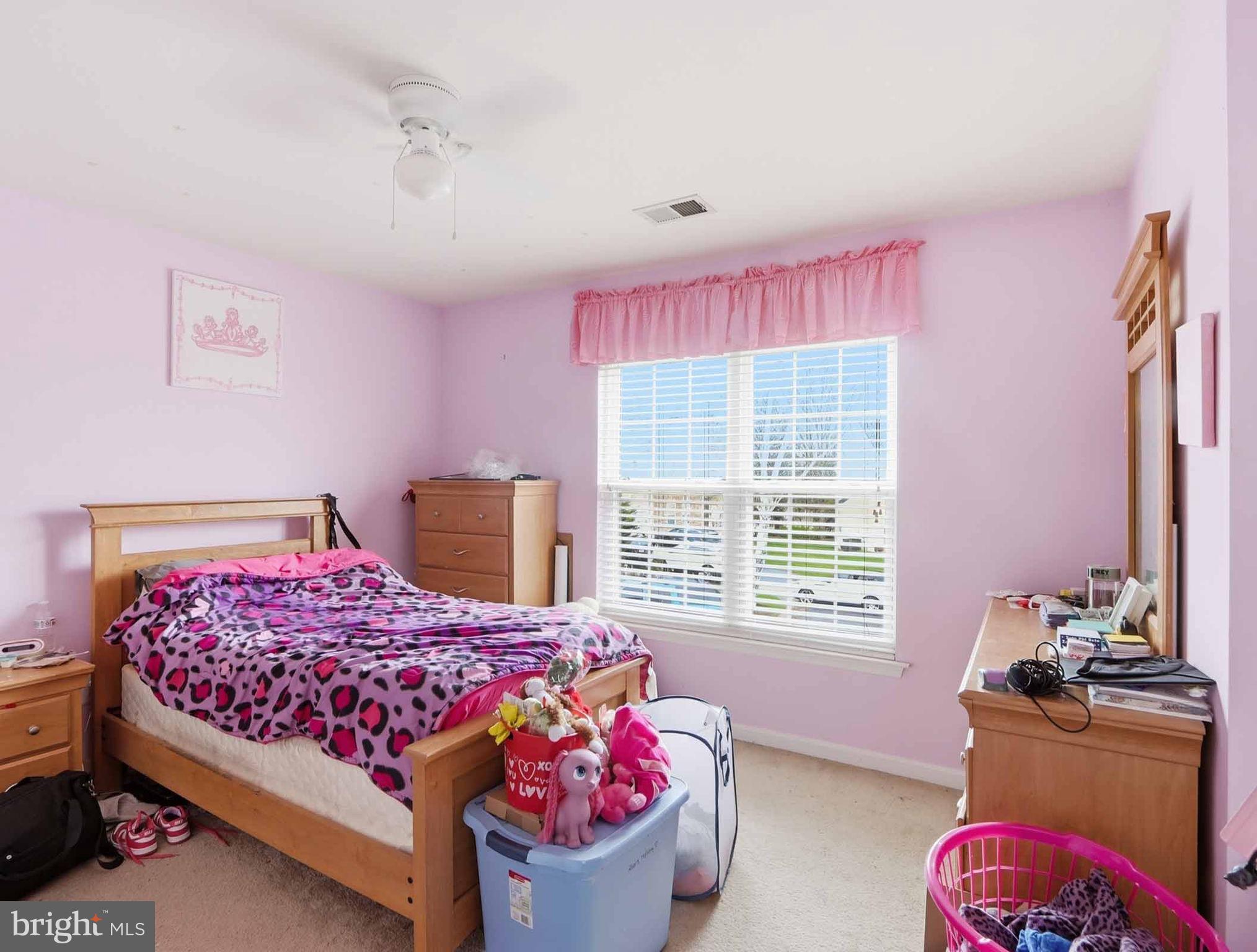 DAISEY FIELDS - Residential